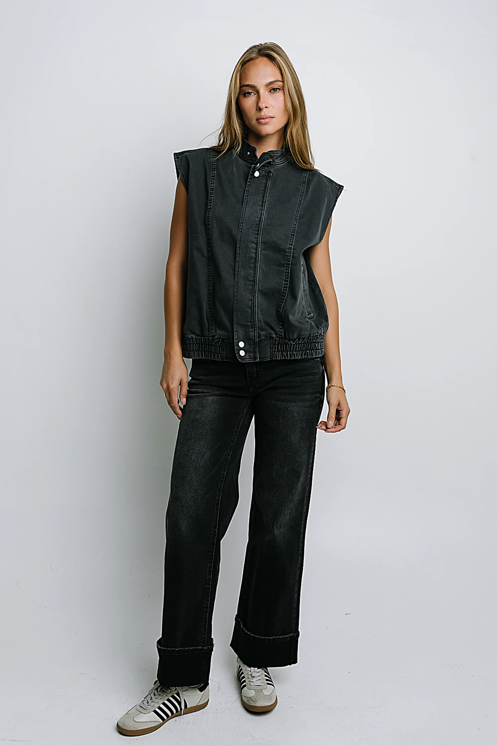Marcia Cuffed Baggy Jeans in Faded Black - Image 6