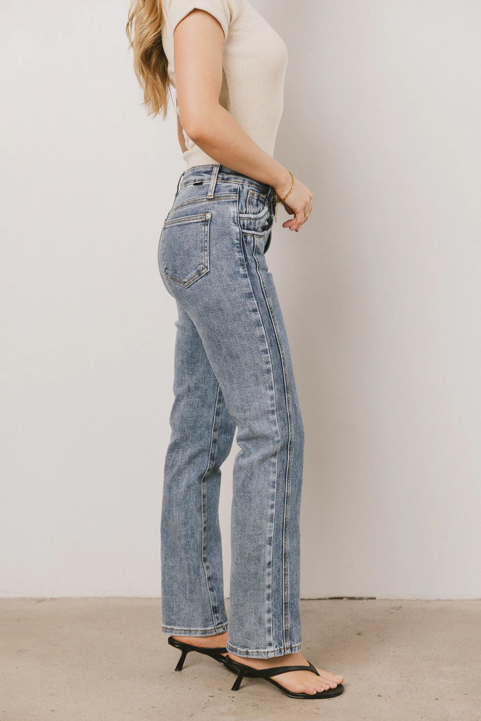 Mari Straight-Leg Jeans - FINAL SALE - Image 3