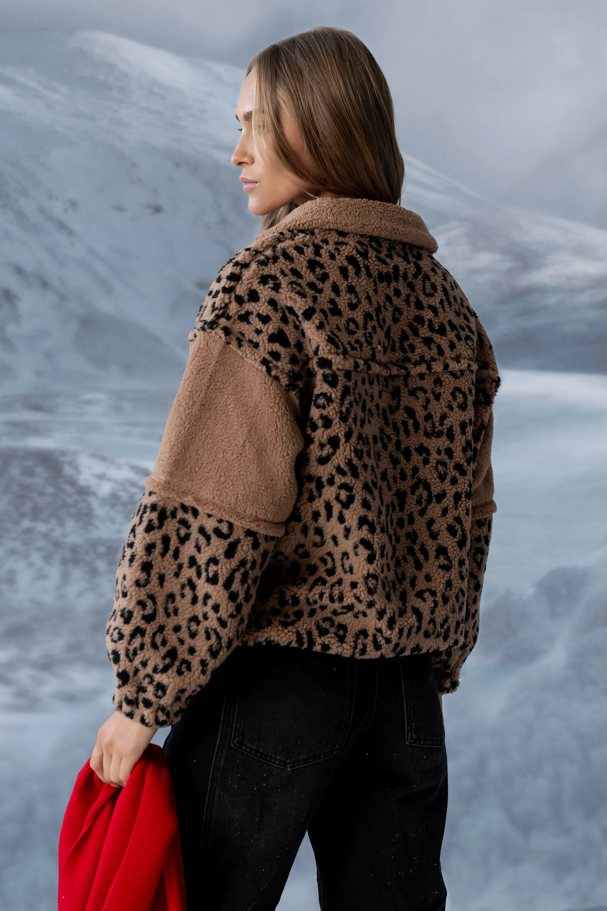 Maria Oversized Sherpa Jacket in Leopard - FINAL SALE - Image 3