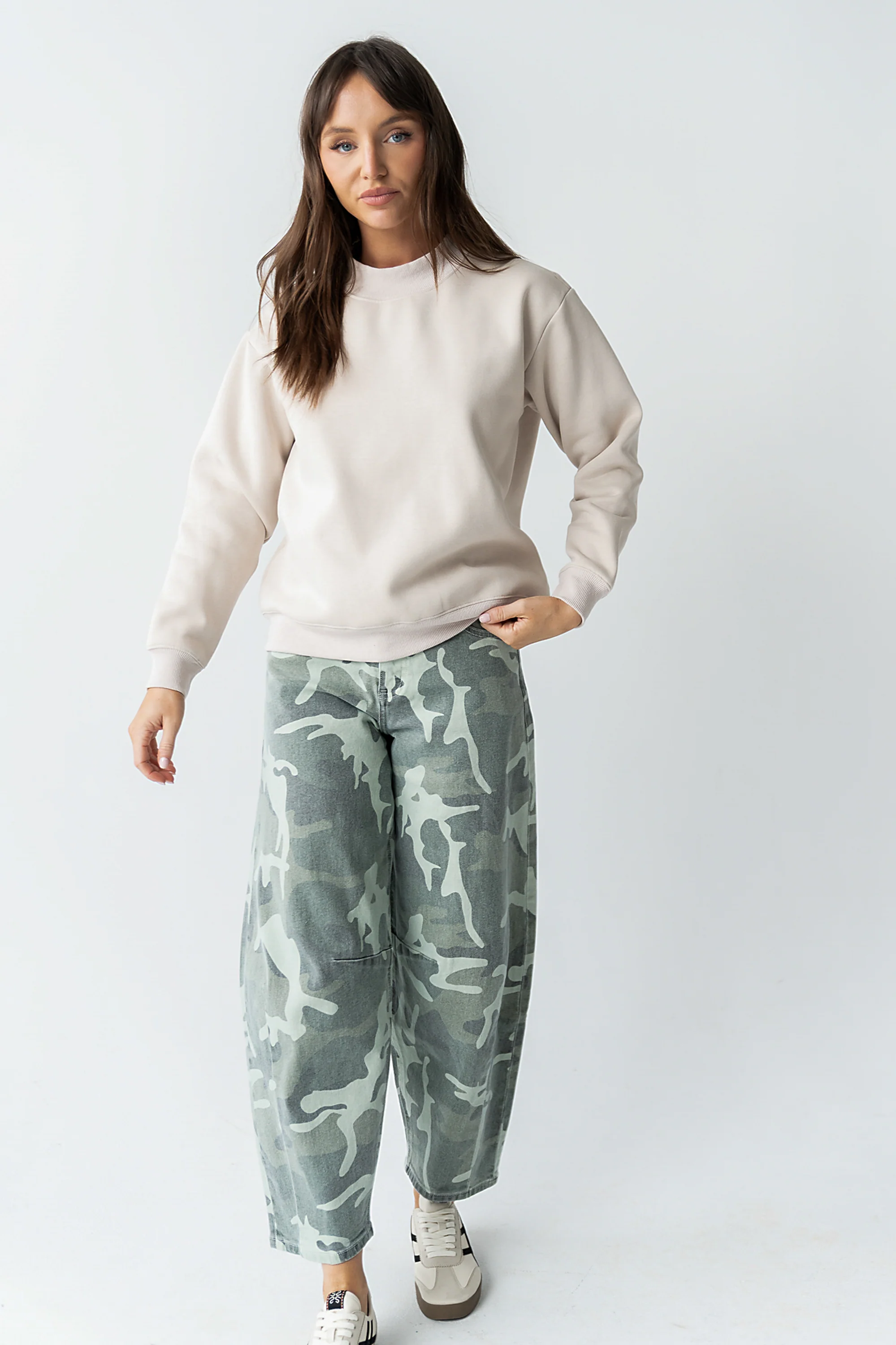 Marie Oversized Sweatshirt in Beige - FINAL SALE - Image 3