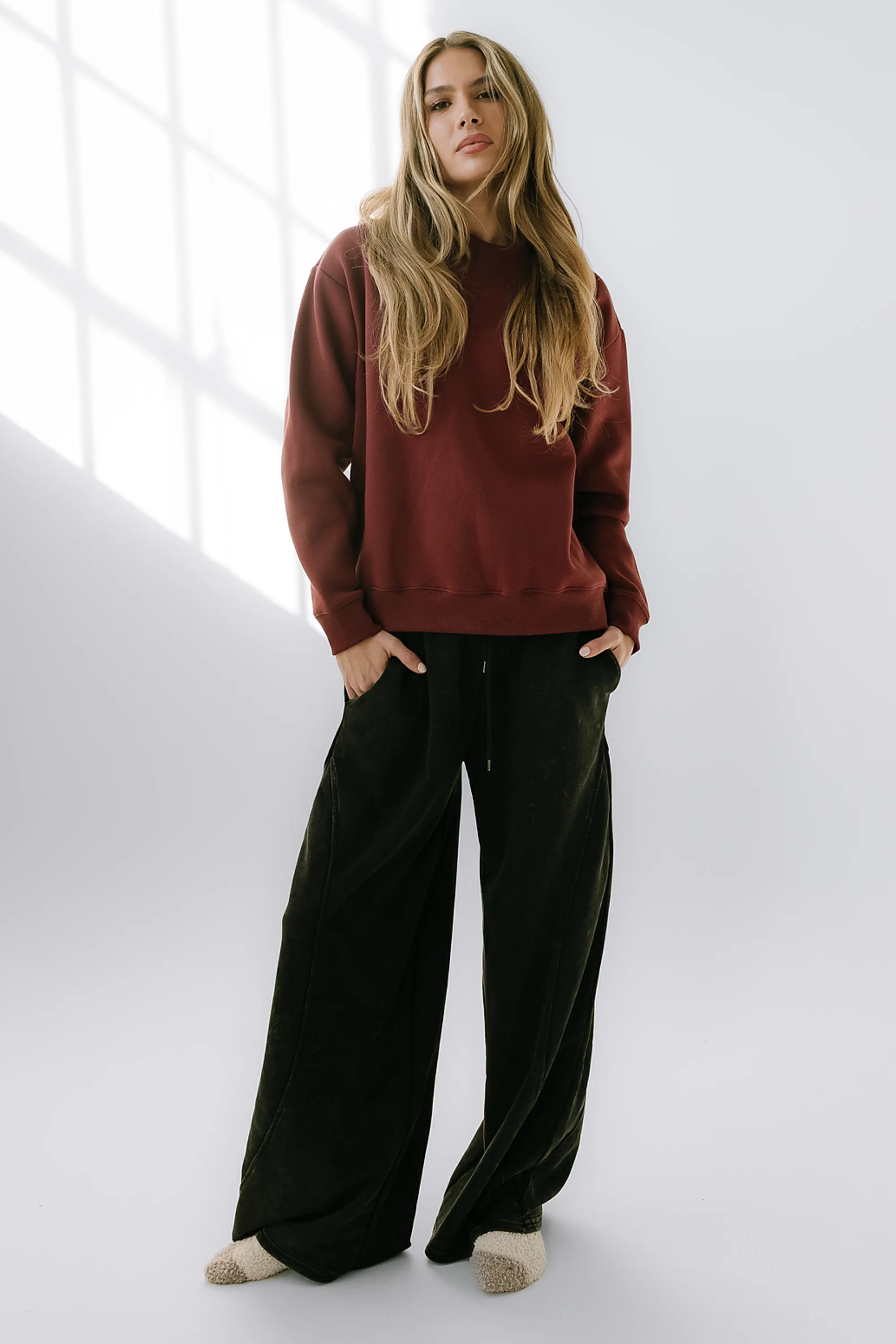Marie Oversized Sweatshirt in Burgundy - FINAL SALE - Image 8