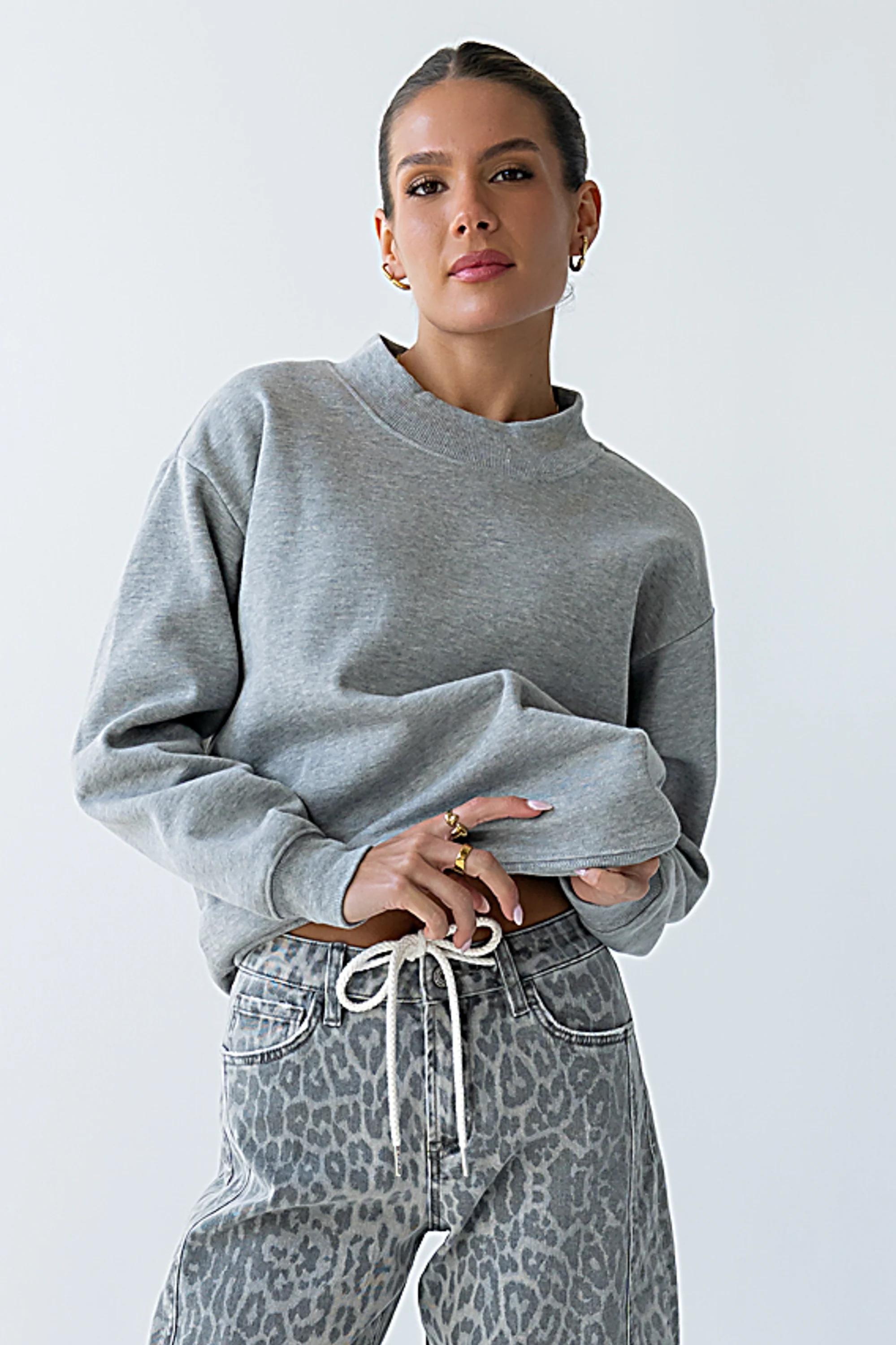 Marie Oversized Sweatshirt in Grey - FINAL SALE - Image 6