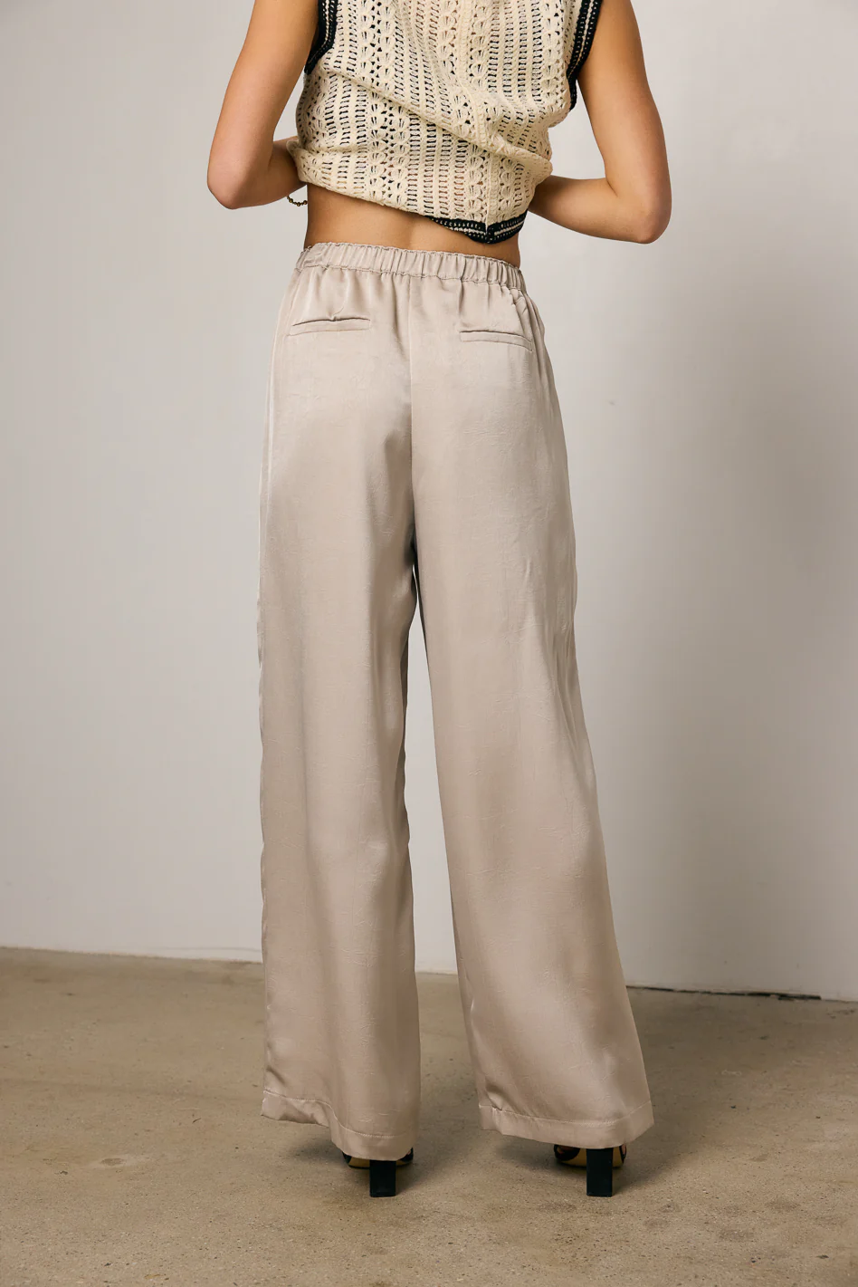 Maya Wide Leg Pants in Taupe - FINAL SALE - Image 3