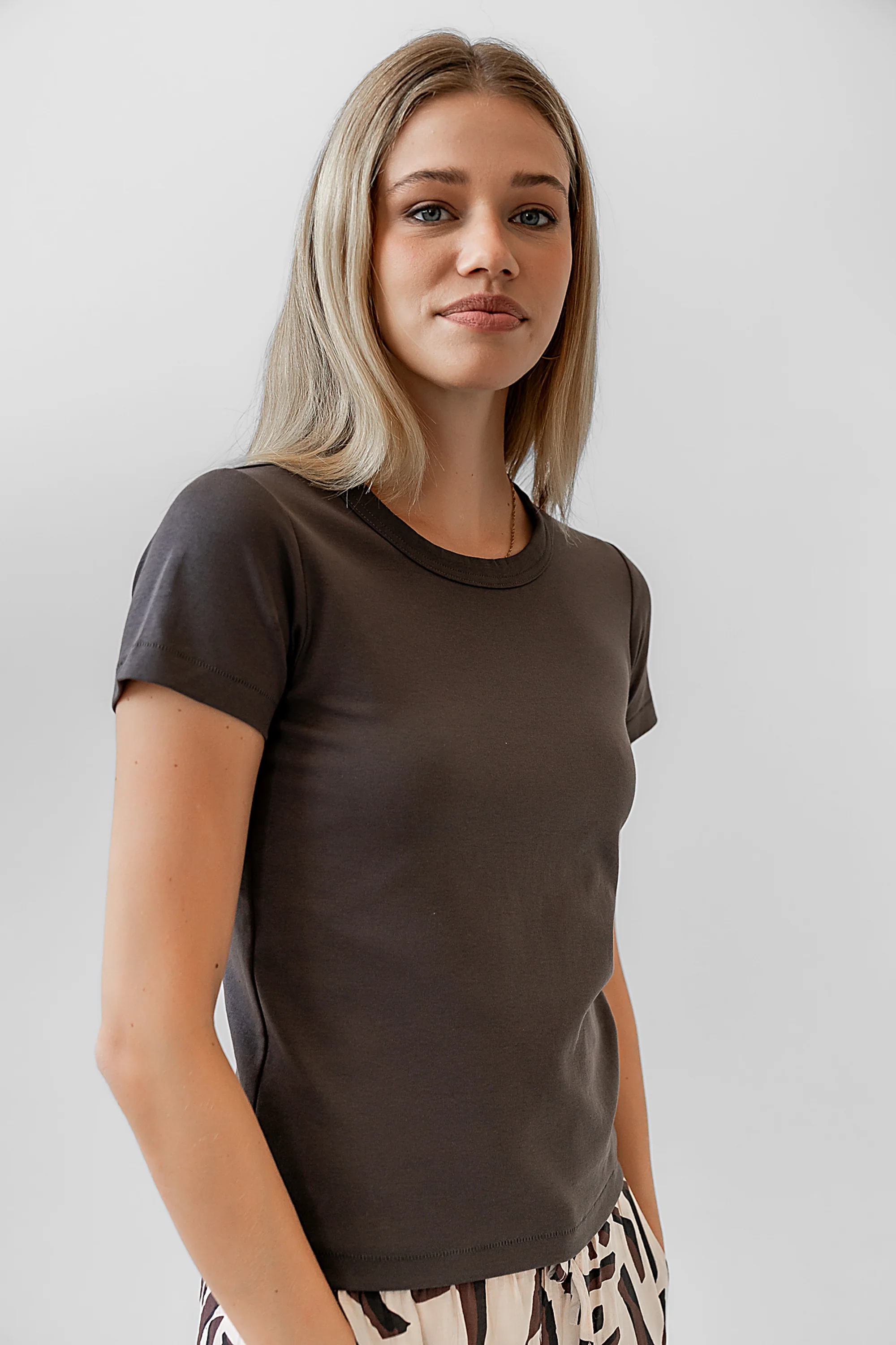 Mckenna T-Shirt in Charcoal - Image 6