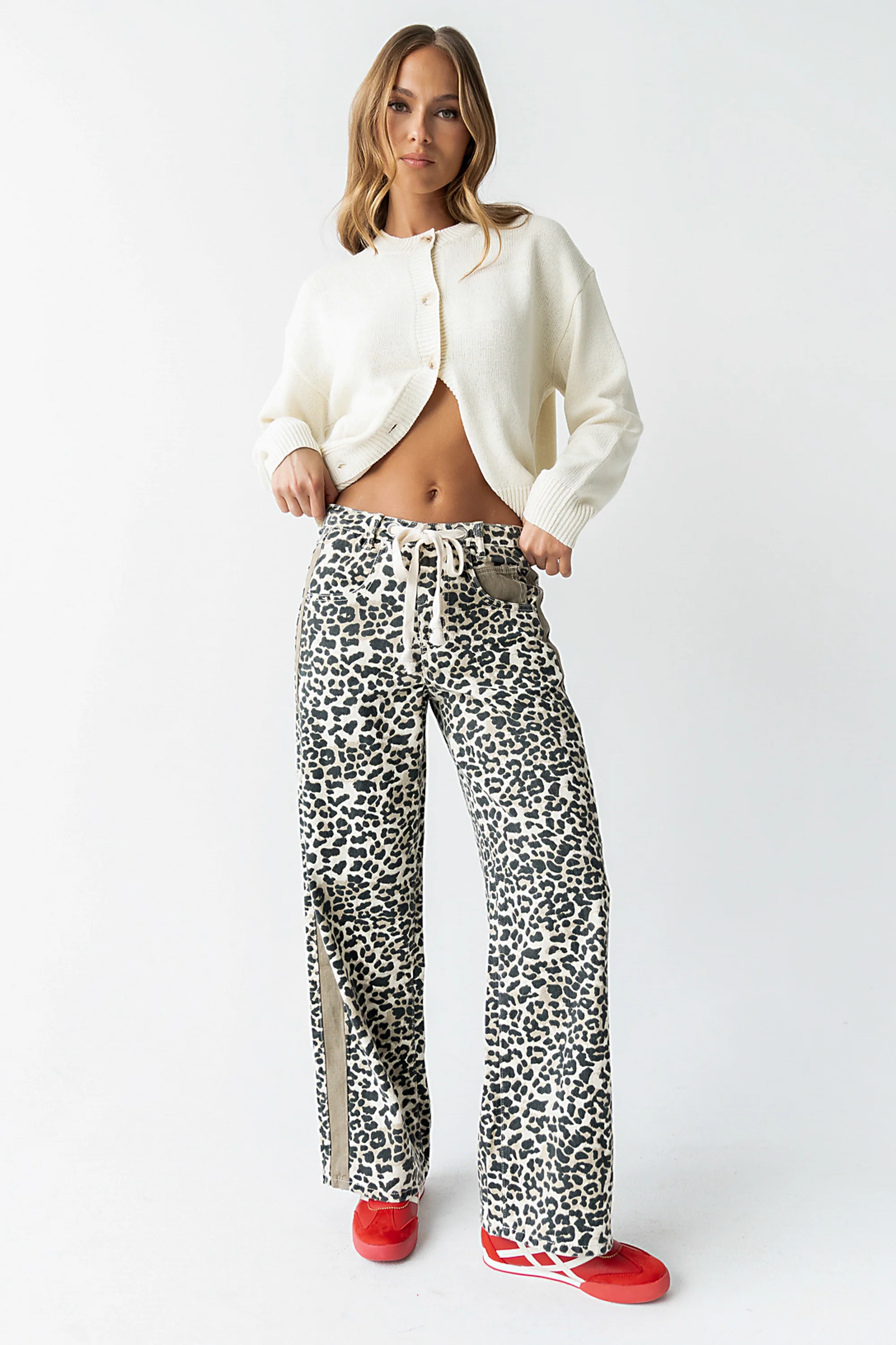 Mellanie Two Toned Baggy Jeans in Leopard - Image 2