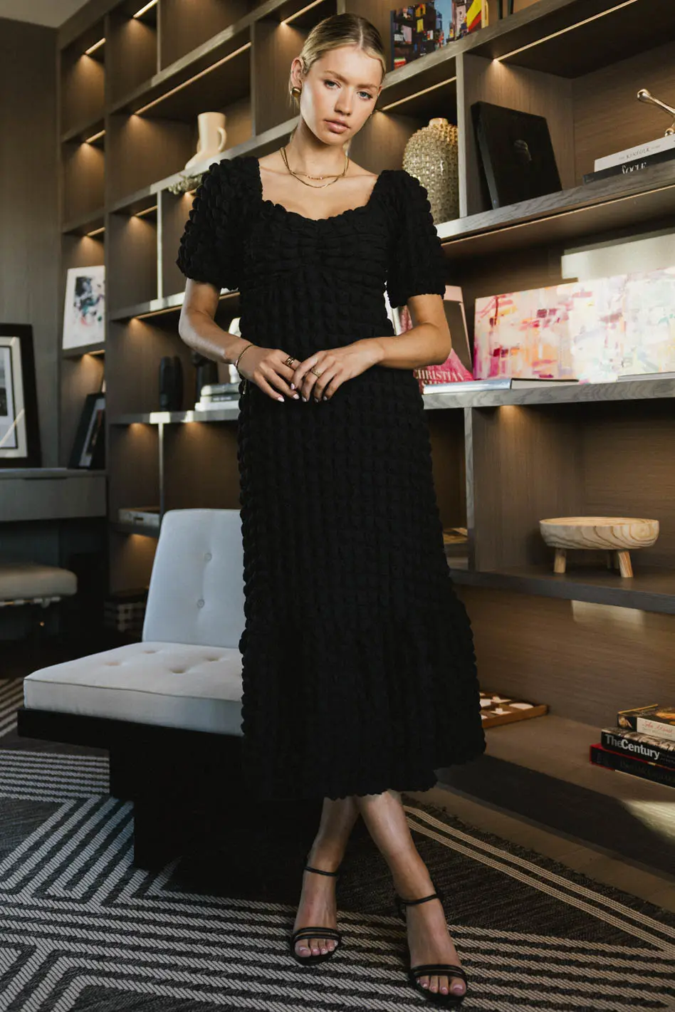 Miley Bubble Texture Dress in Black - FINAL SALE - Image 5