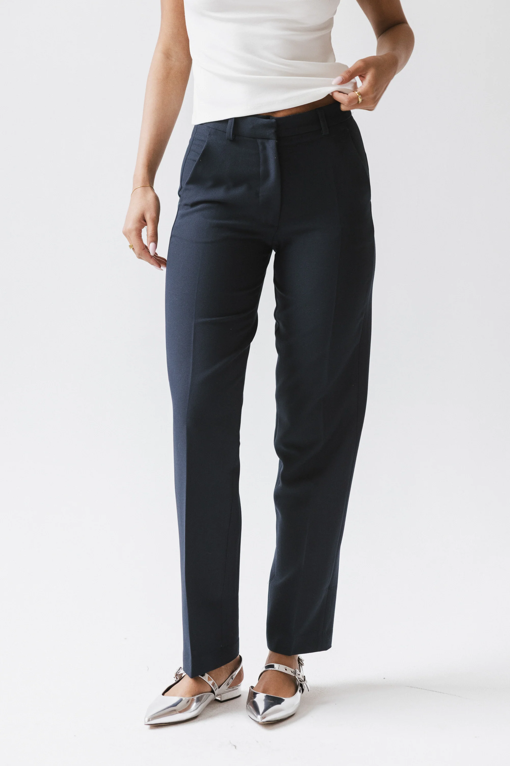 Mitchel Straight Leg Trouser in Navy