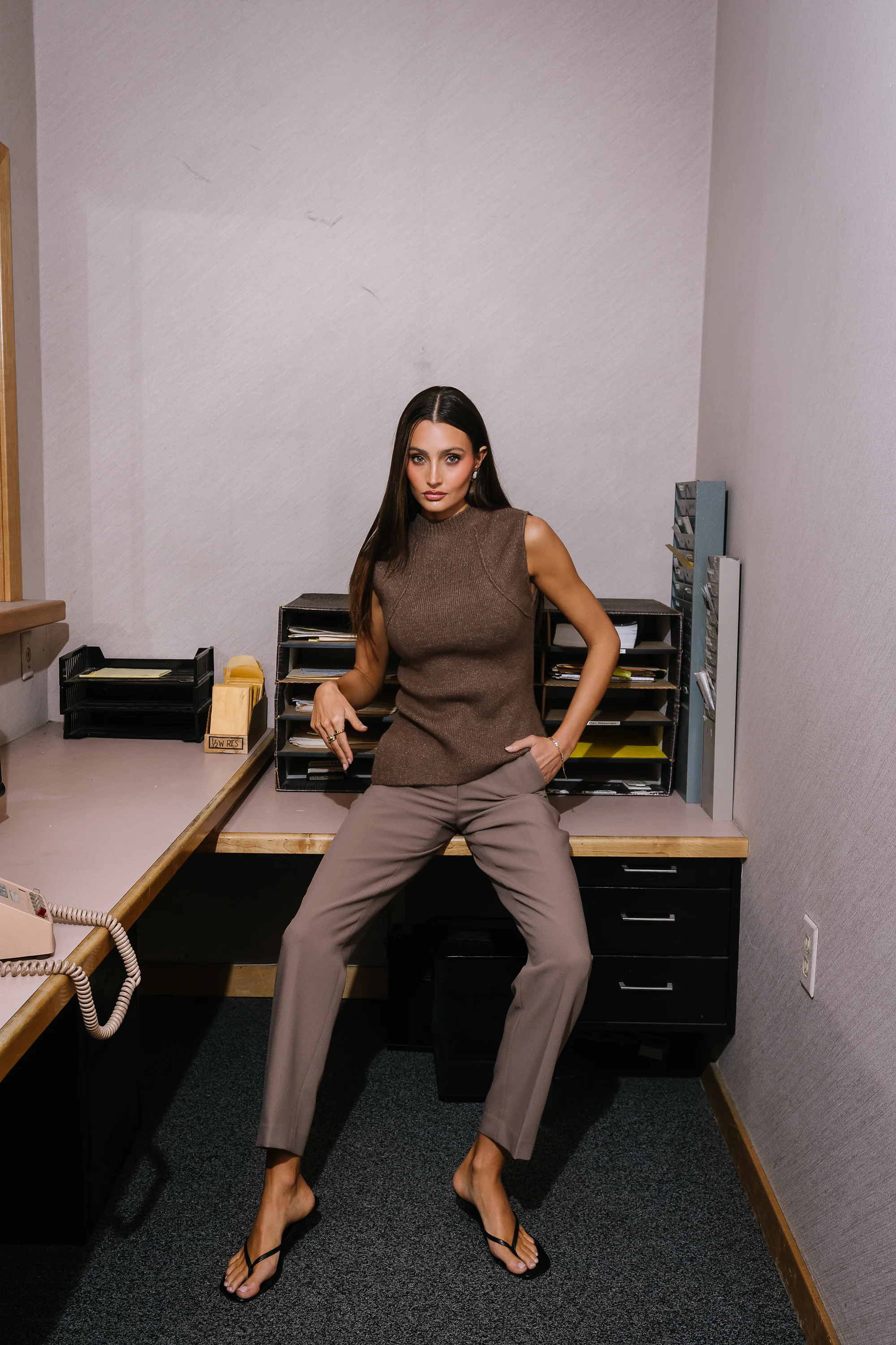 Mitchel Straight Leg Trouser in Taupe - Image 3