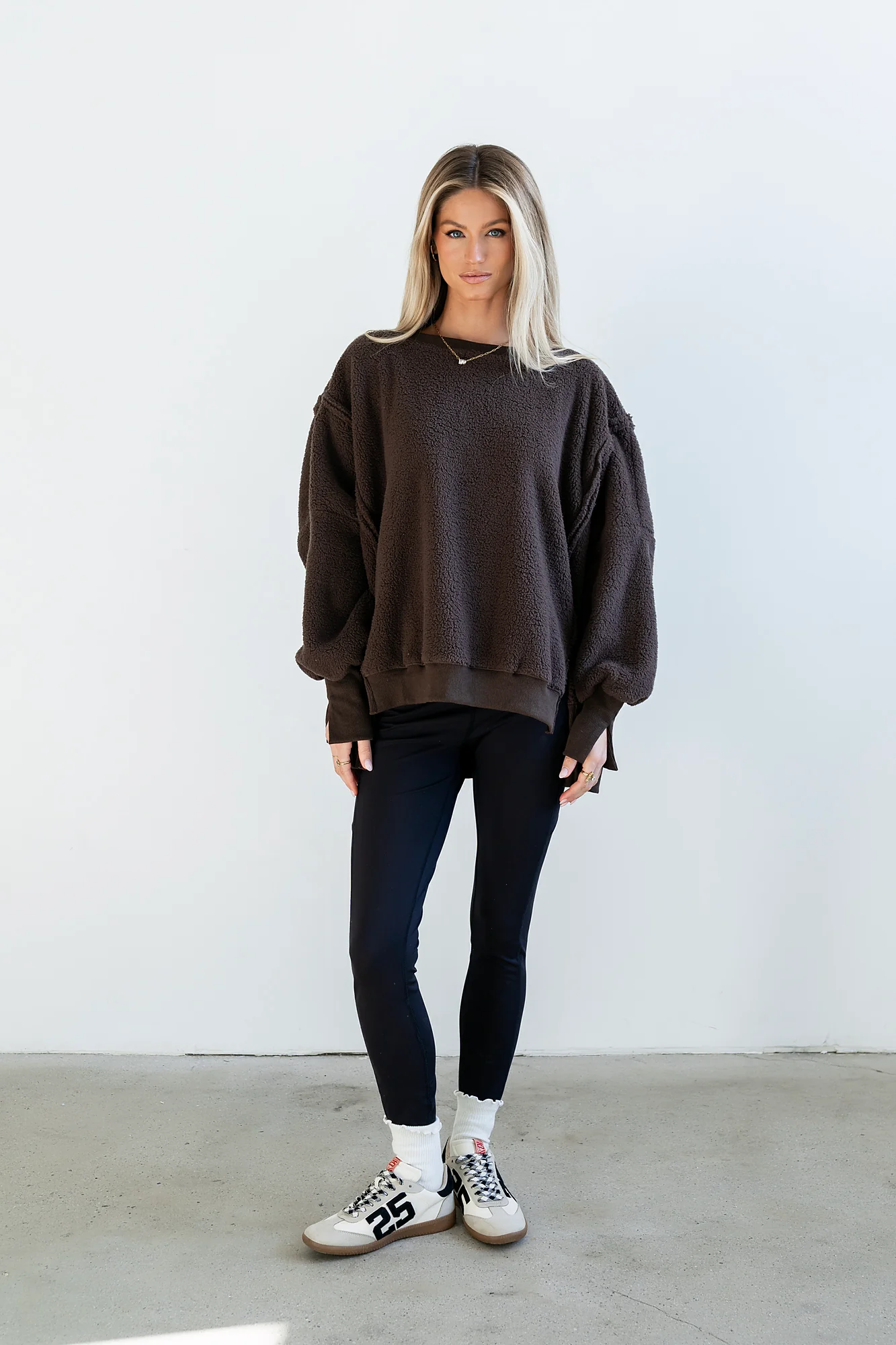Moxie Oversized Sherpa Sweater in Brown - FINAL SALE - Image 4