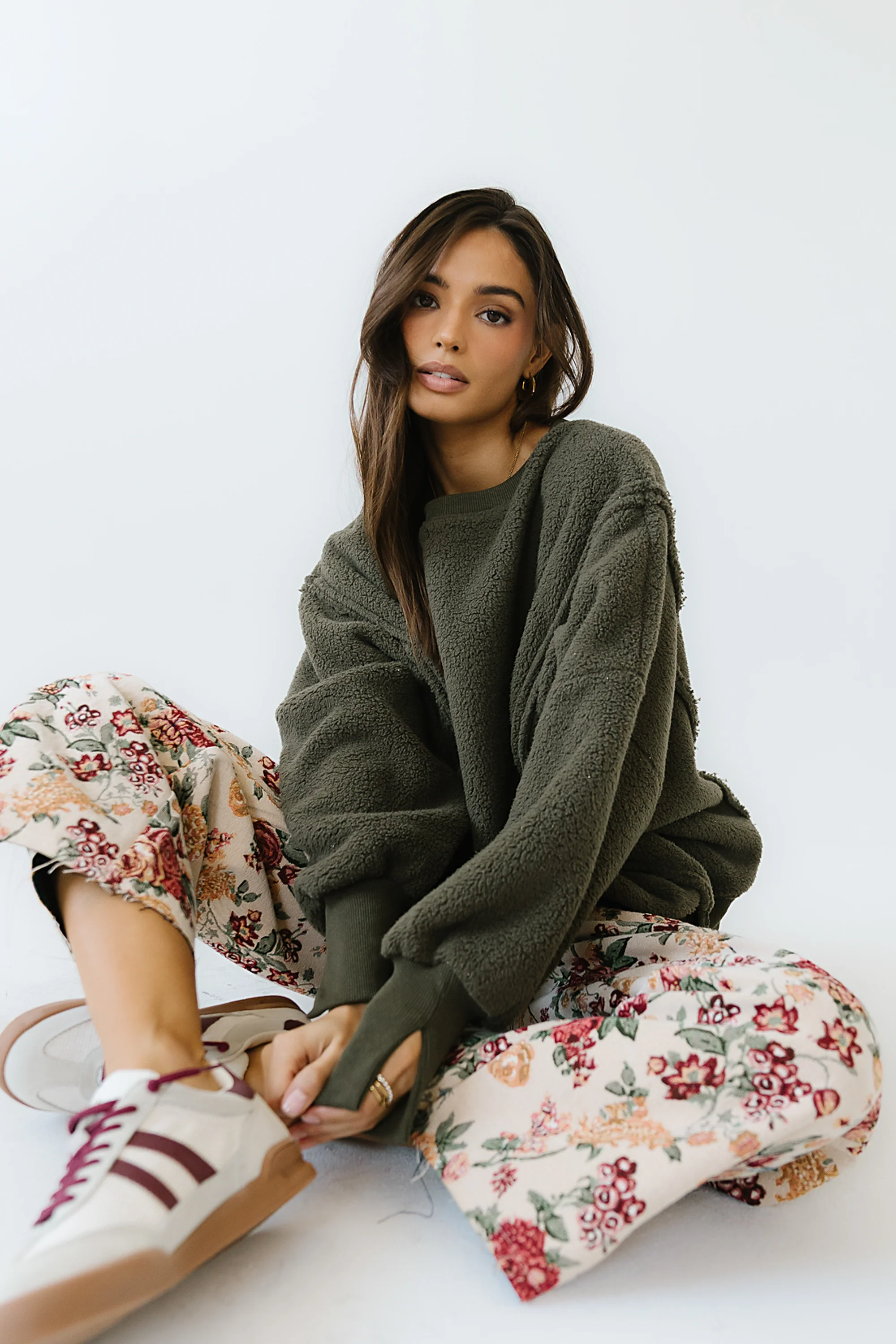 Moxie Oversized Sherpa Sweater in Olive - FINAL SALE - Image 5