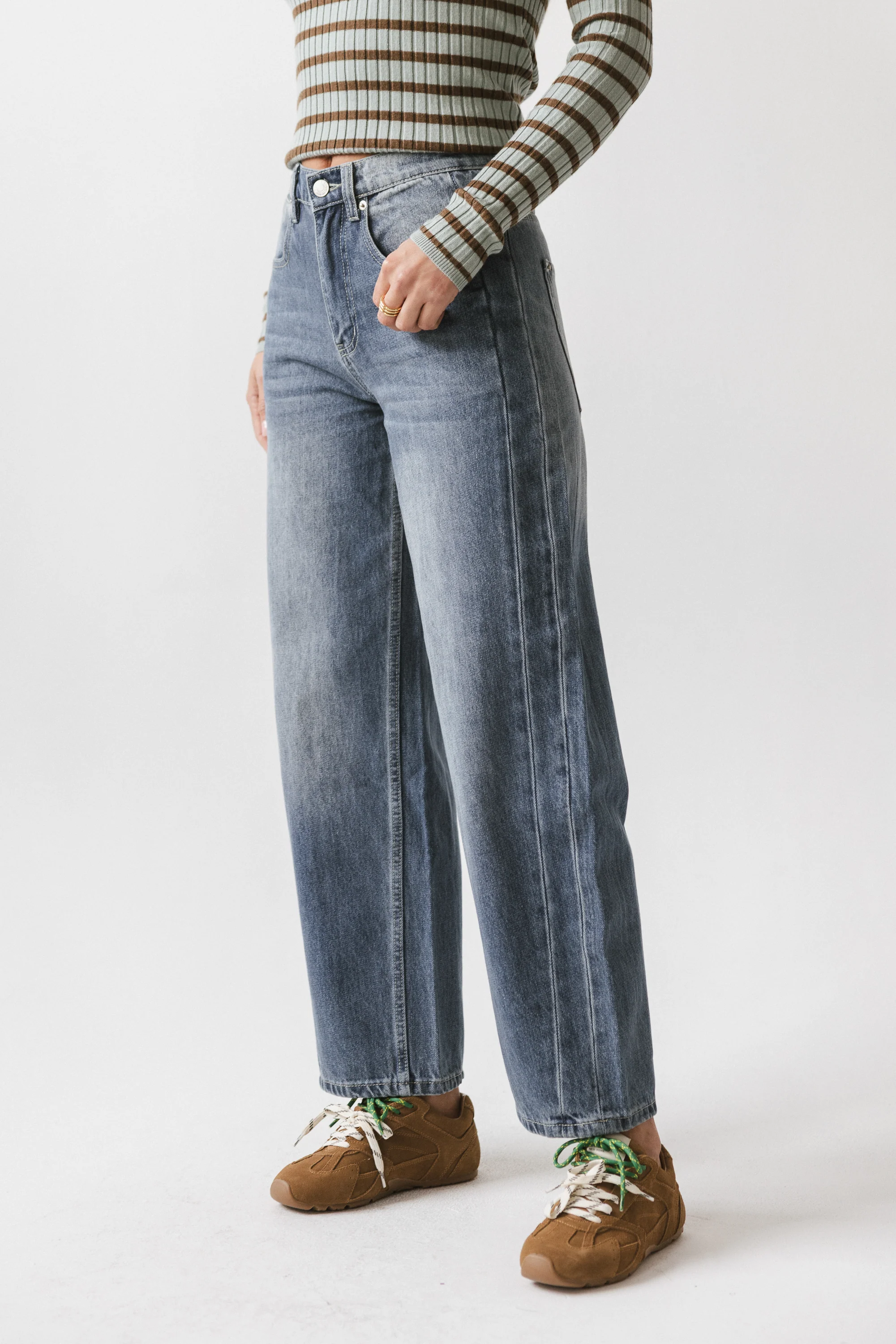 Moxie Relaxed Barrel Jeans - Image 6