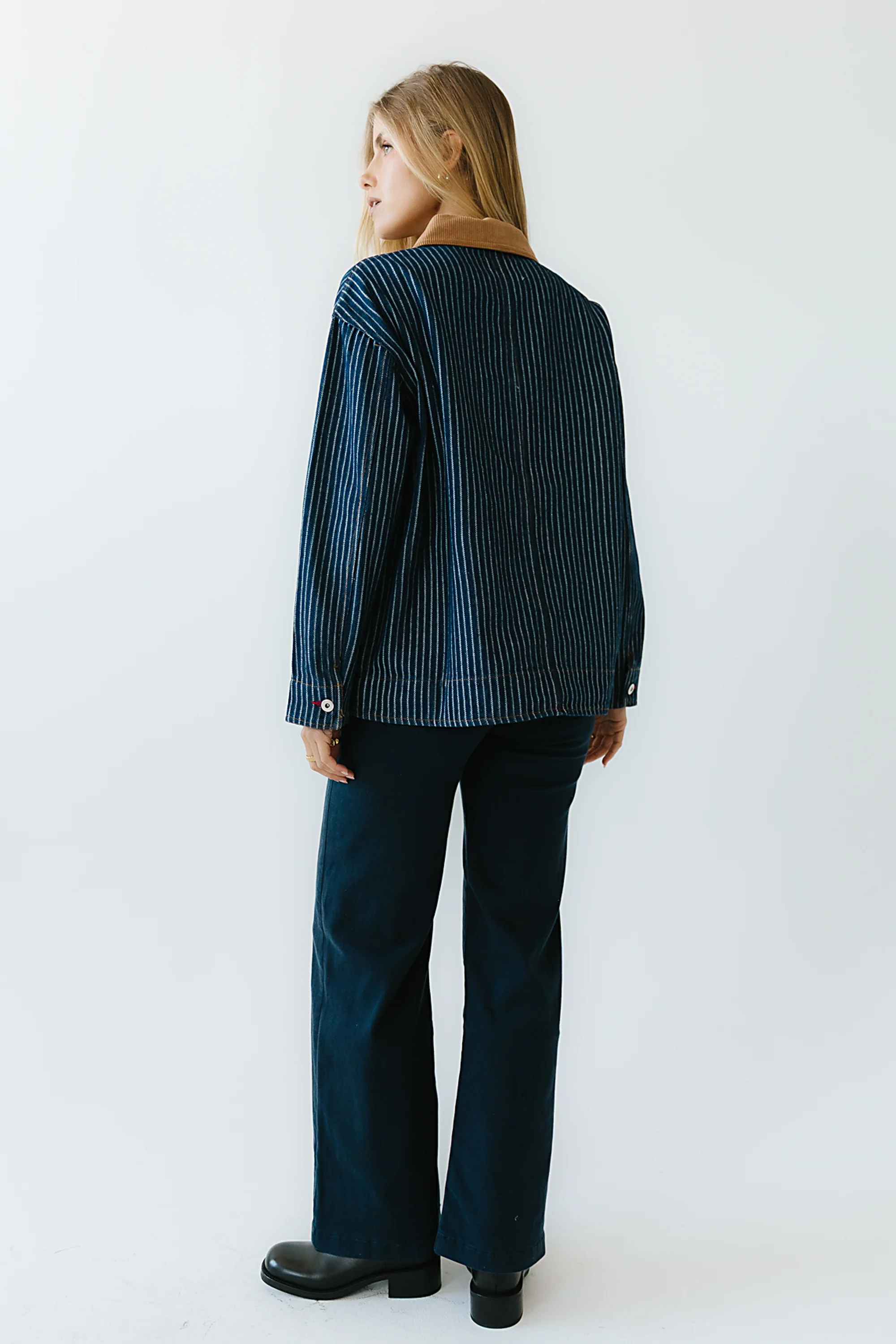 Natasha Wide Leg Jeans in Navy - Image 5