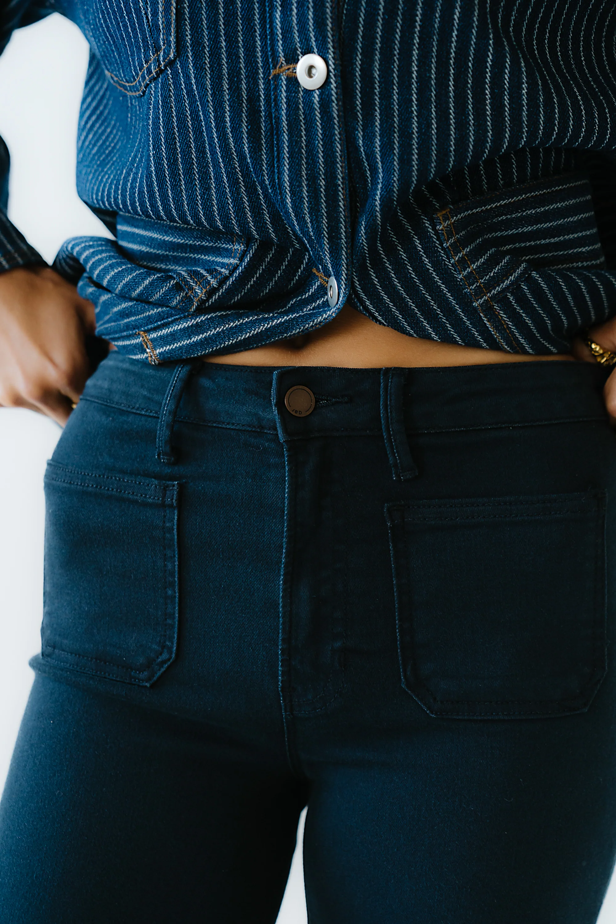 Natasha Wide Leg Jeans in Navy - Image 9