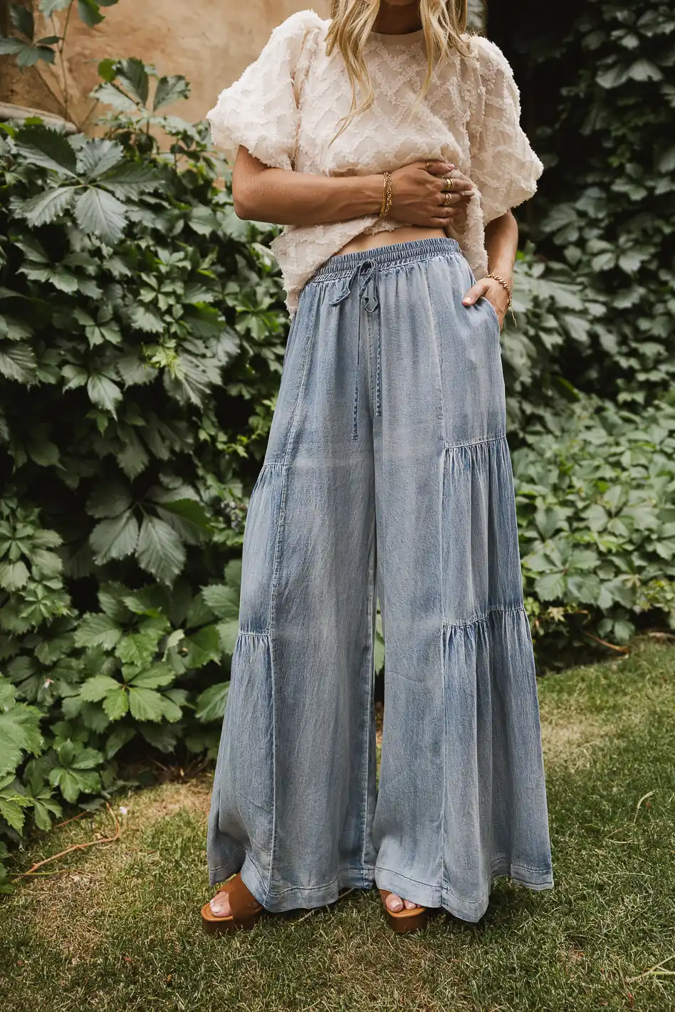 Nola Gathered Pants - Image 4