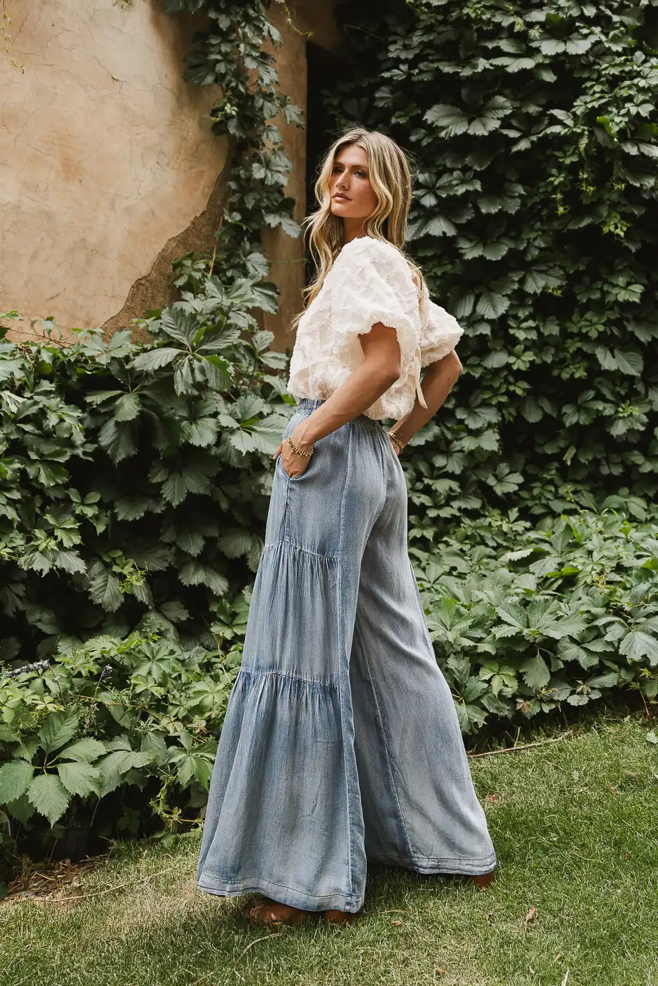 Nola Gathered Pants - Image 5