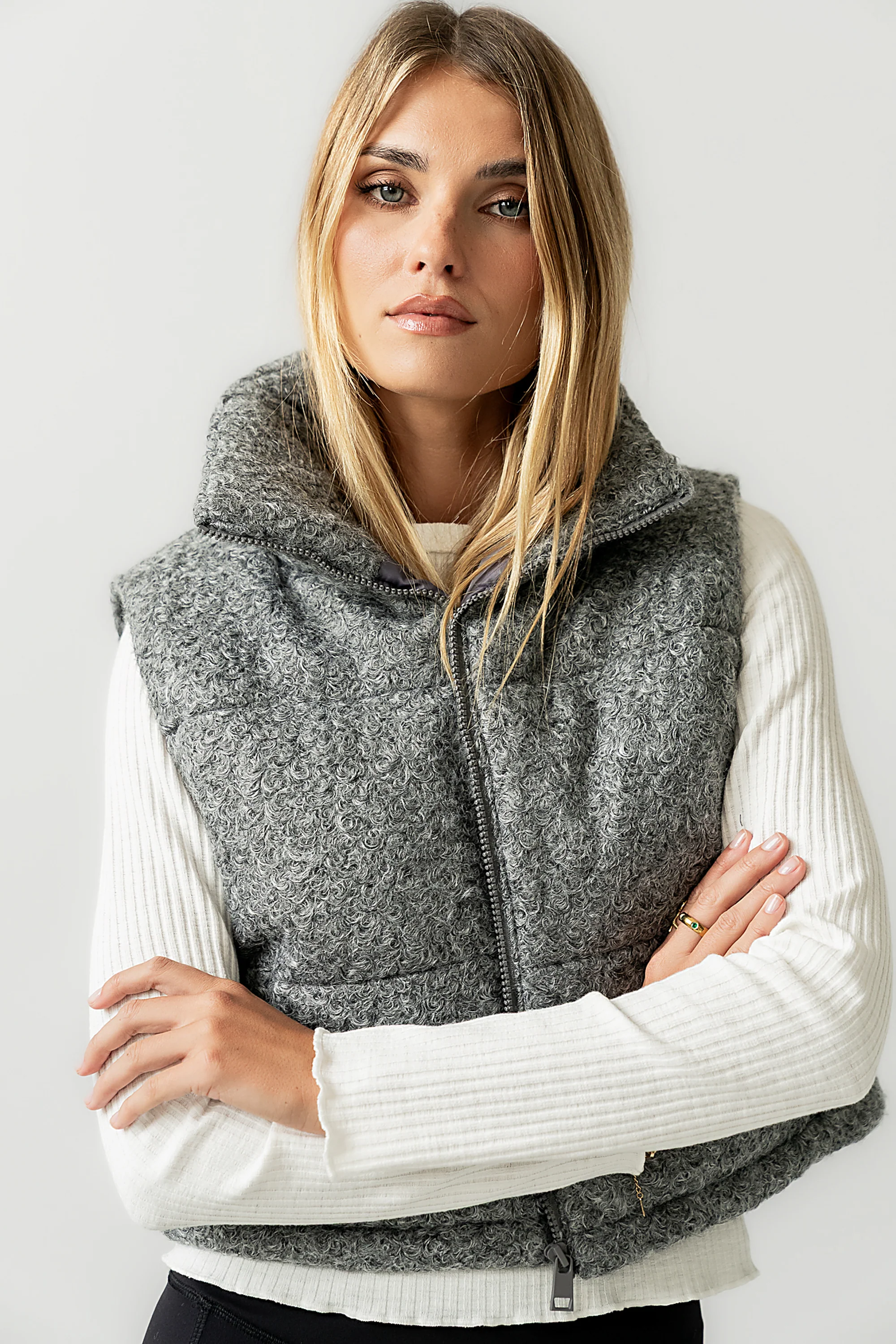 Nolan Puffer Vest in Grey - FINAL SALE - Image 4