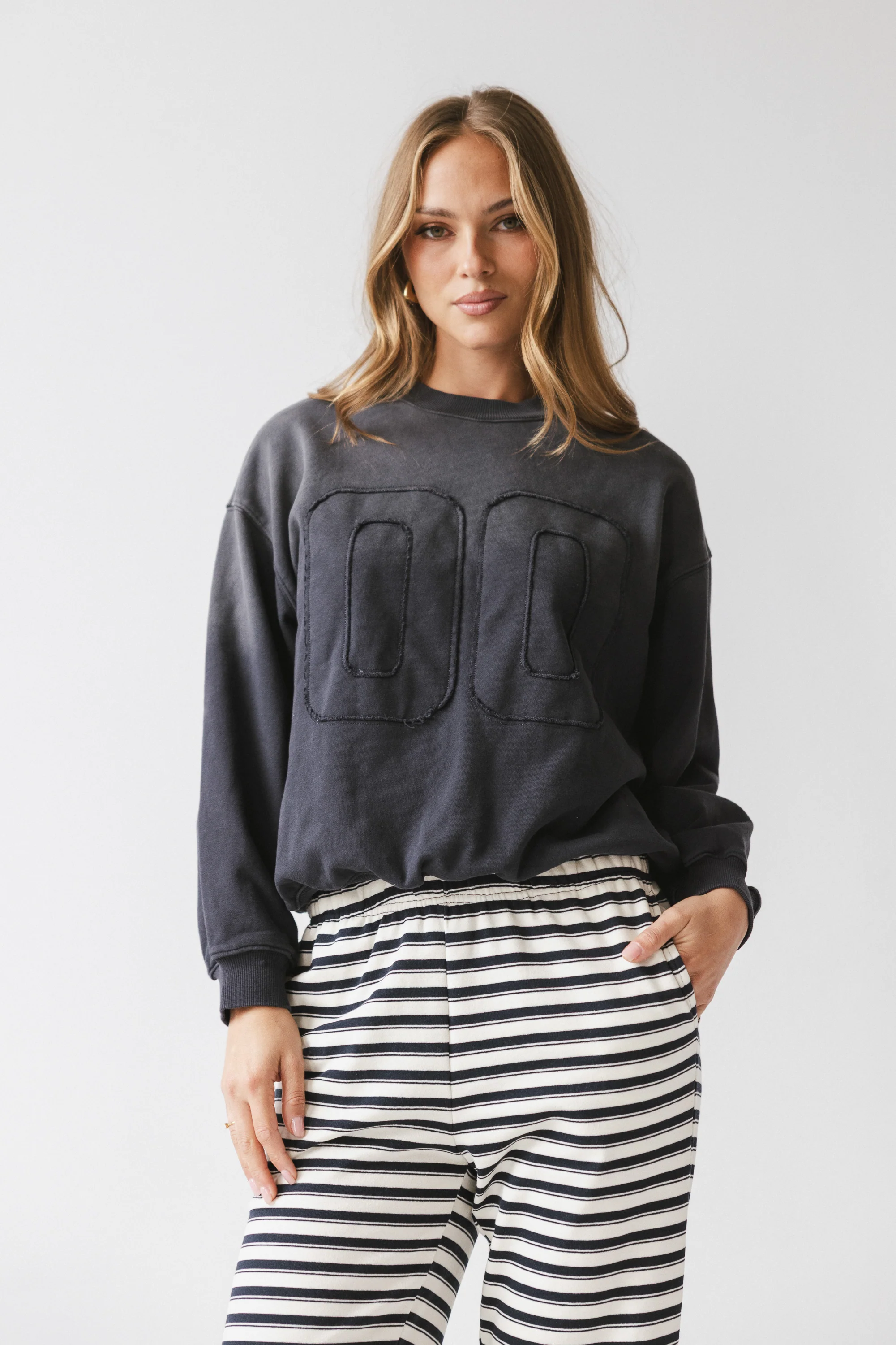 Nori Oversized Sweatshirt - Image 5