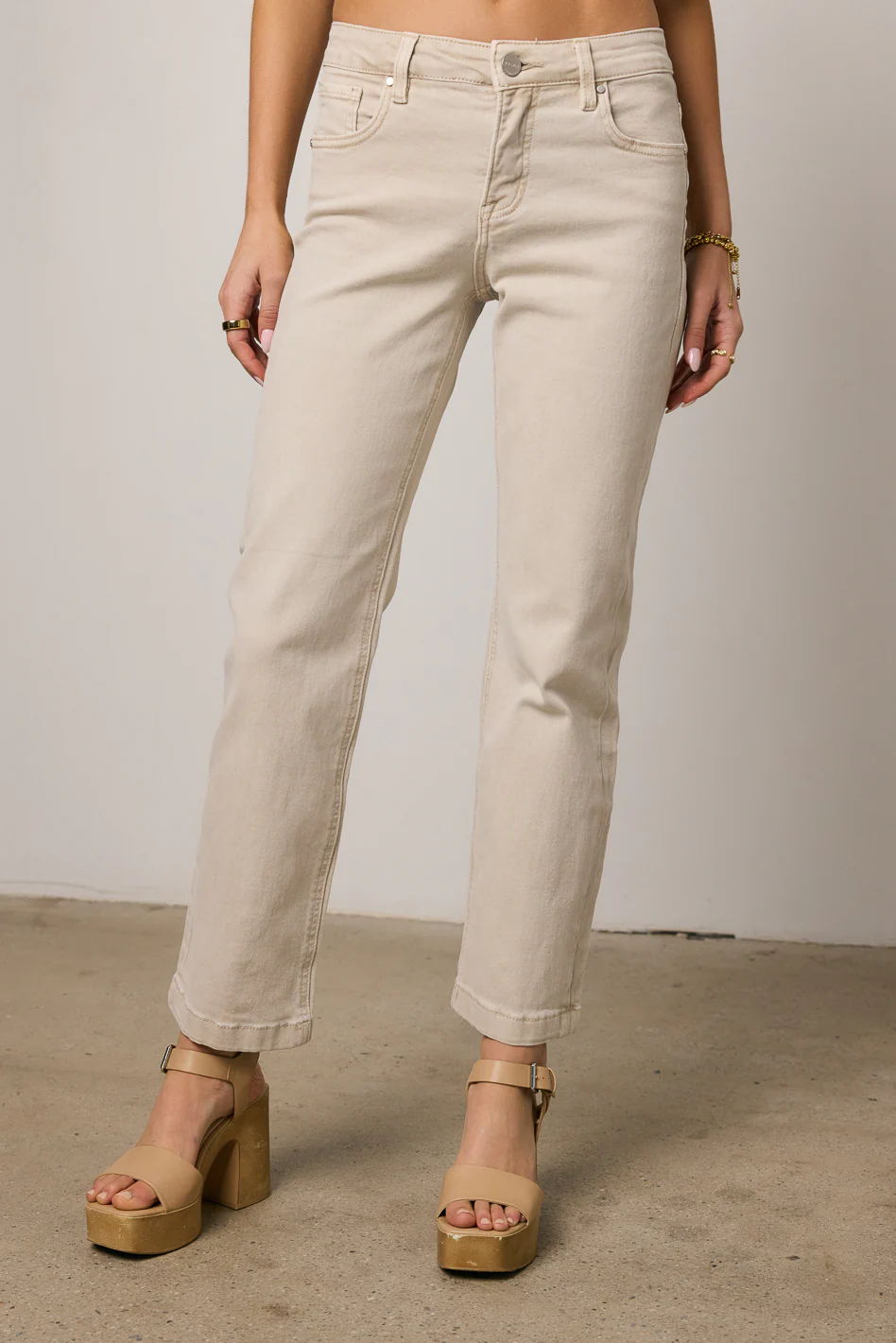 Nyla Straight Leg Jeans in Beige - FINAL SALE - Image 7