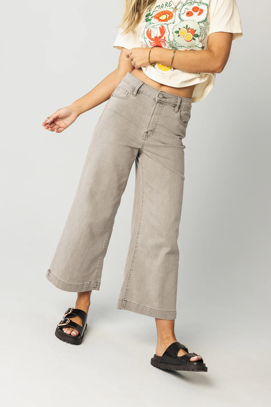Oliver Extra Wide Leg Jeans in Gray - FINAL SALE - Image 6