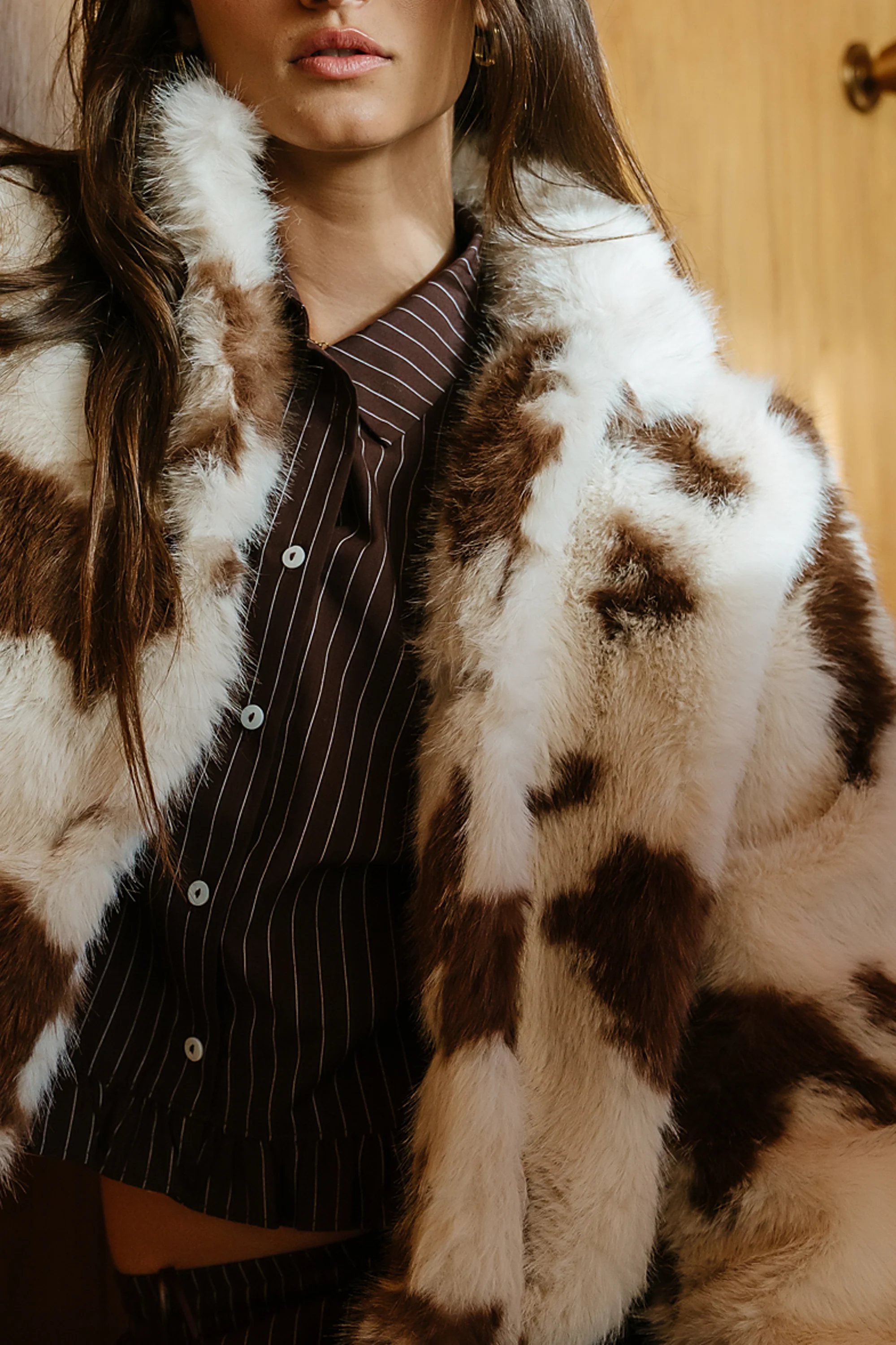 Ollie Cropped Faux Fur Coat - Image 6