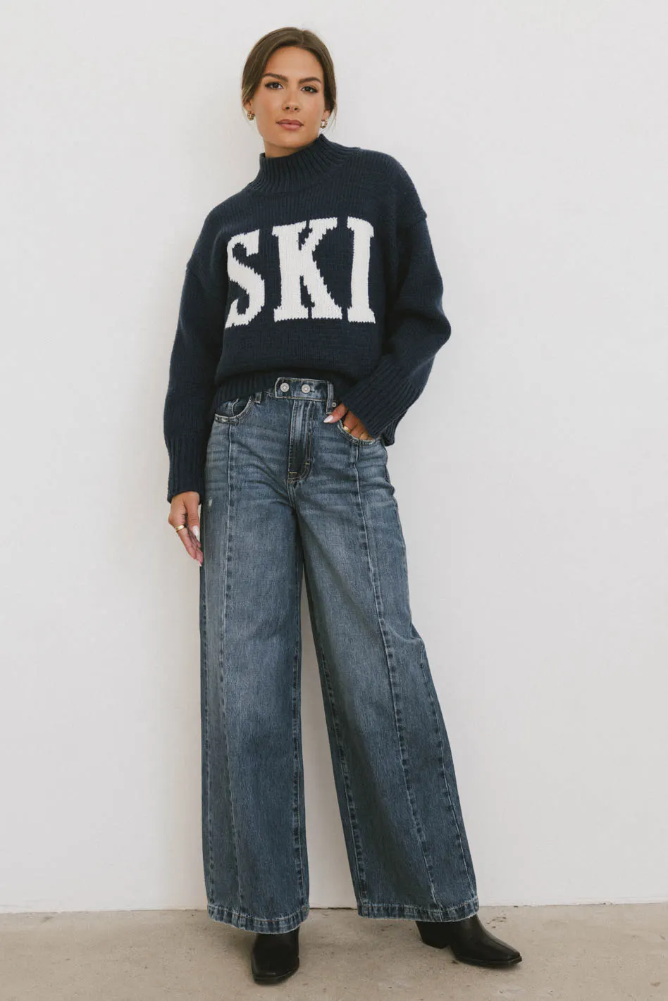 Oriella Wide Leg Jeans in Medium Wash - FINAL SALE - Image 2