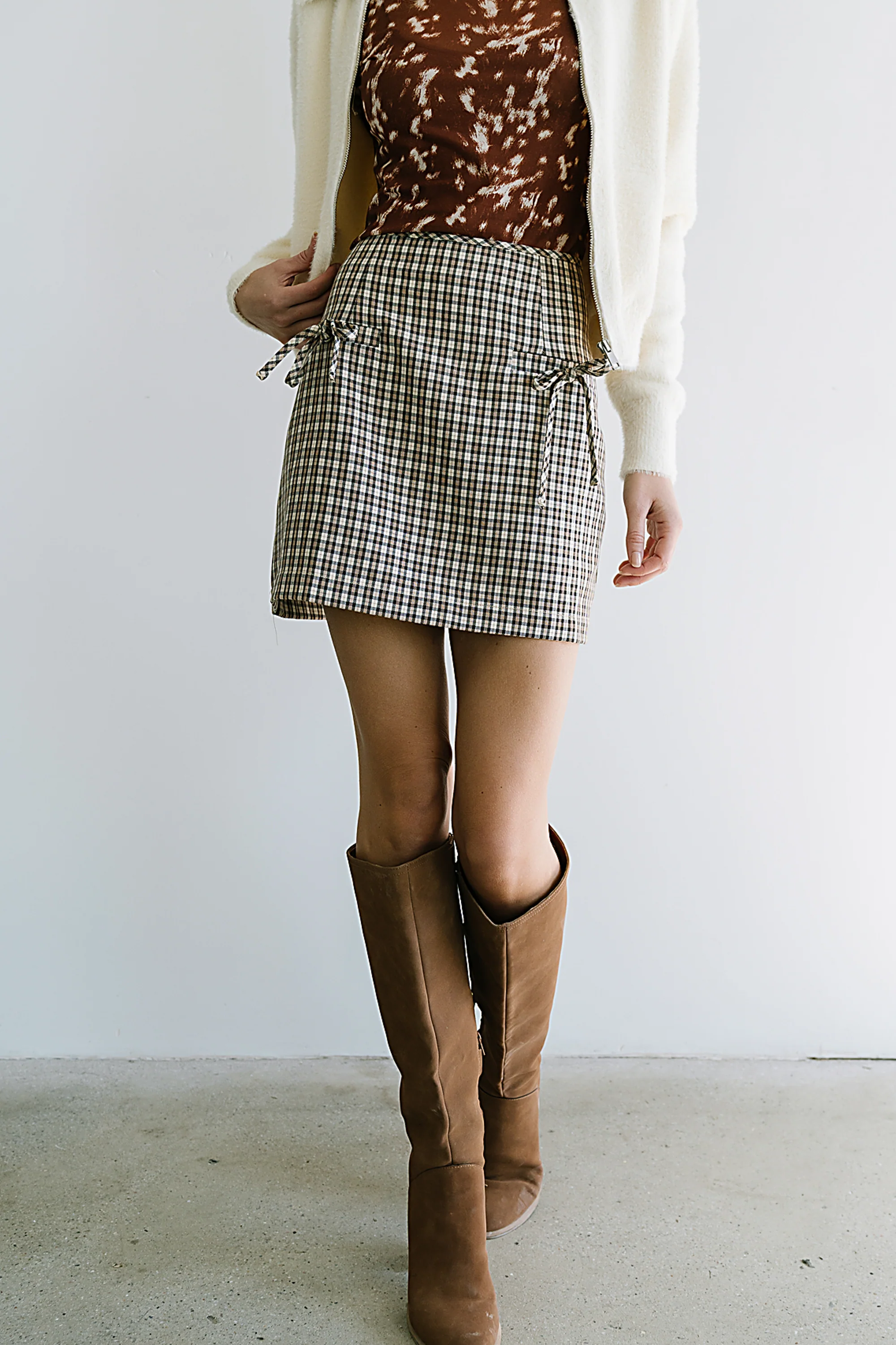 Oshen Plaid Mini Skirt - Image 2