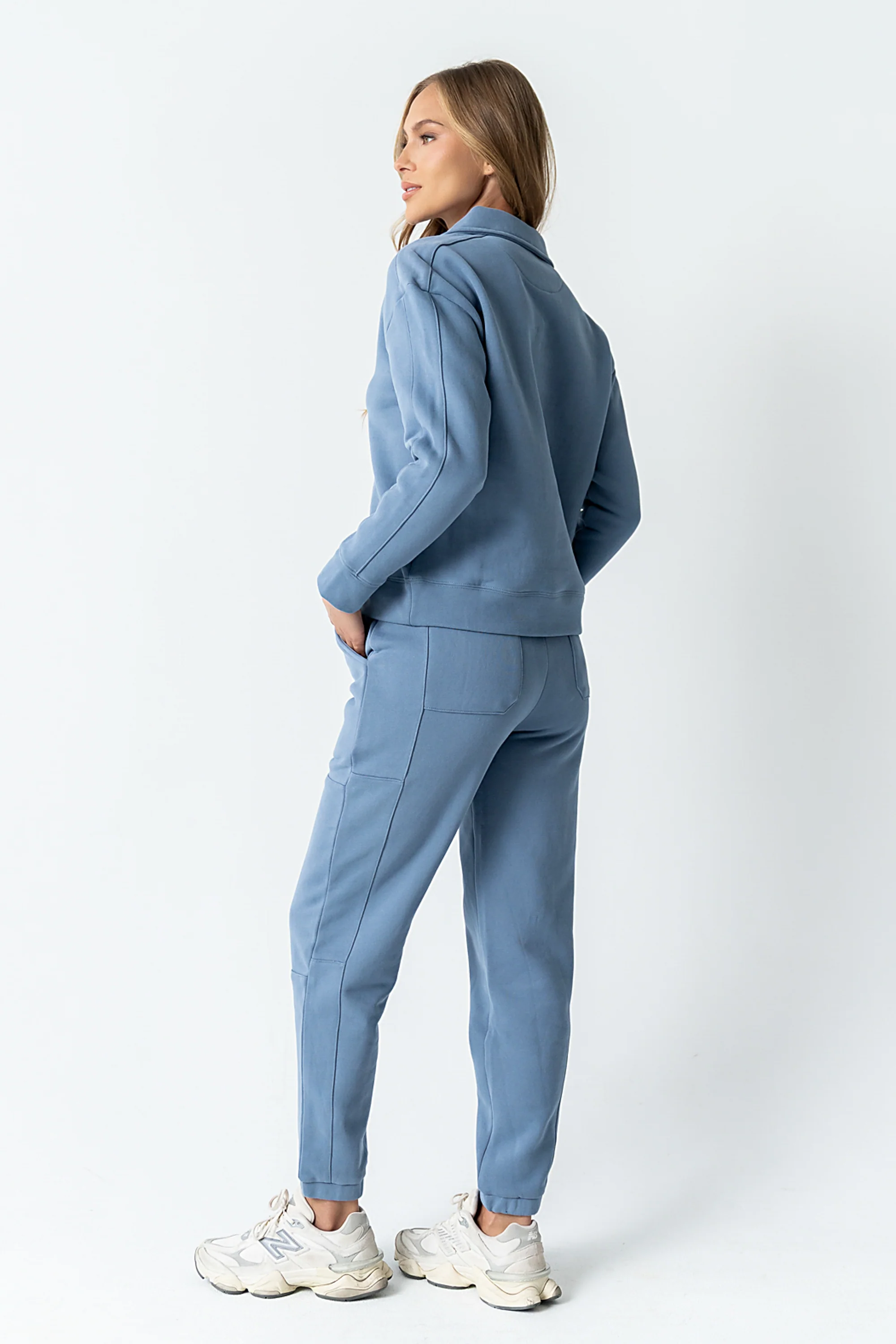 Patricia Barrel Sweatpants in Blue - FINAL SALE - Image 7