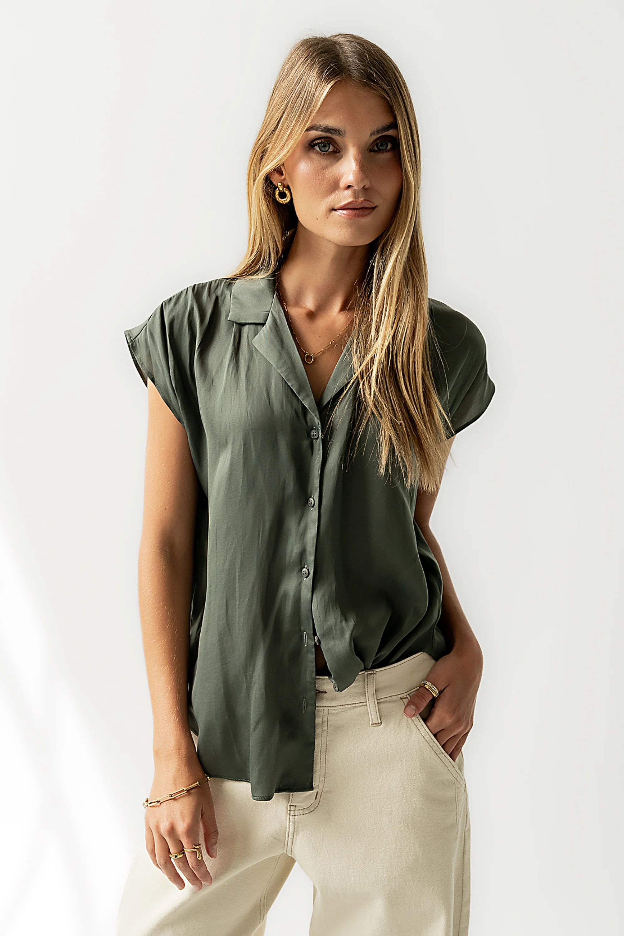 Poppy Collared Blouse in Green - FINAL SALE - Image 2