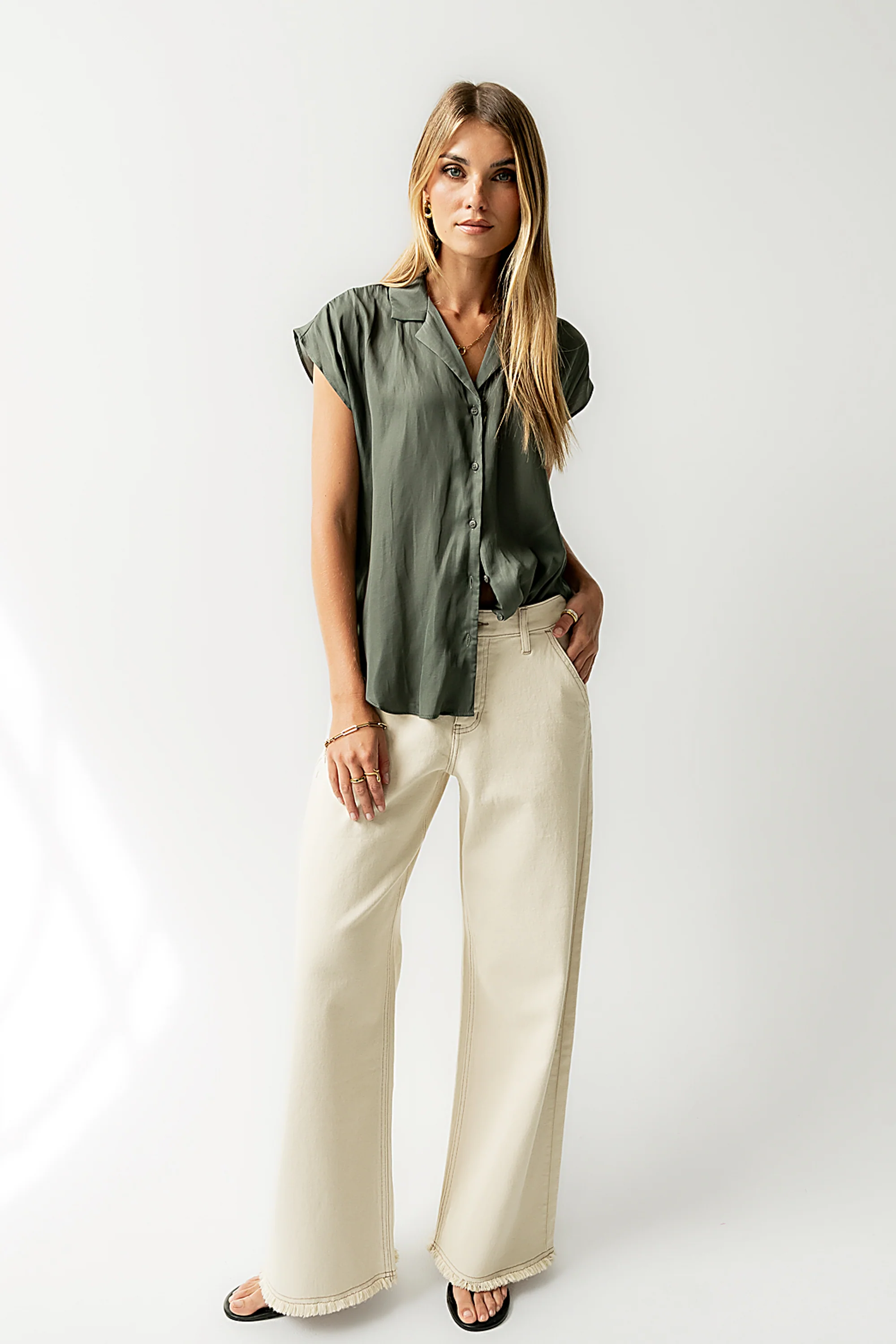 Poppy Collared Blouse in Green - FINAL SALE - Image 3
