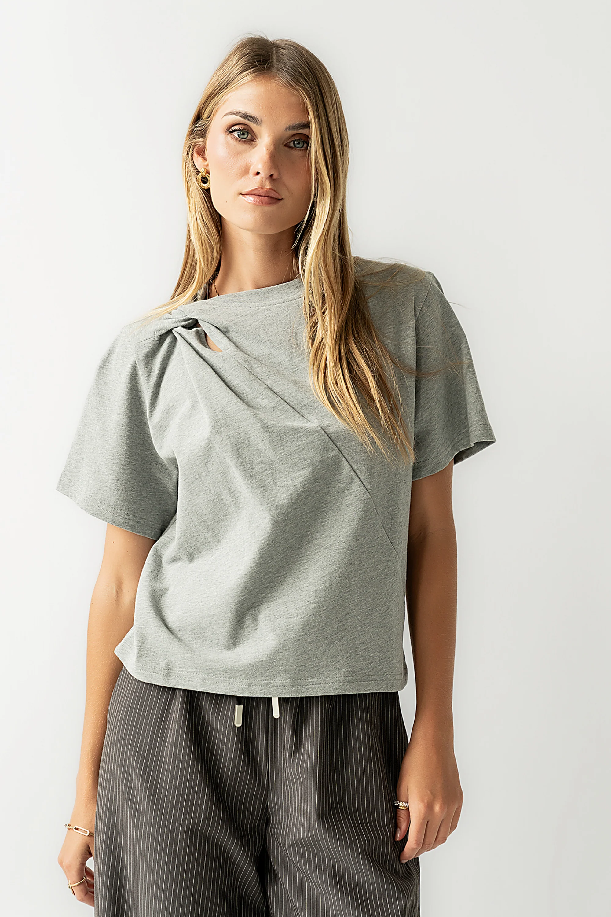 Posie Knot Tee in Heather Grey - FINAL SALE - Image 8