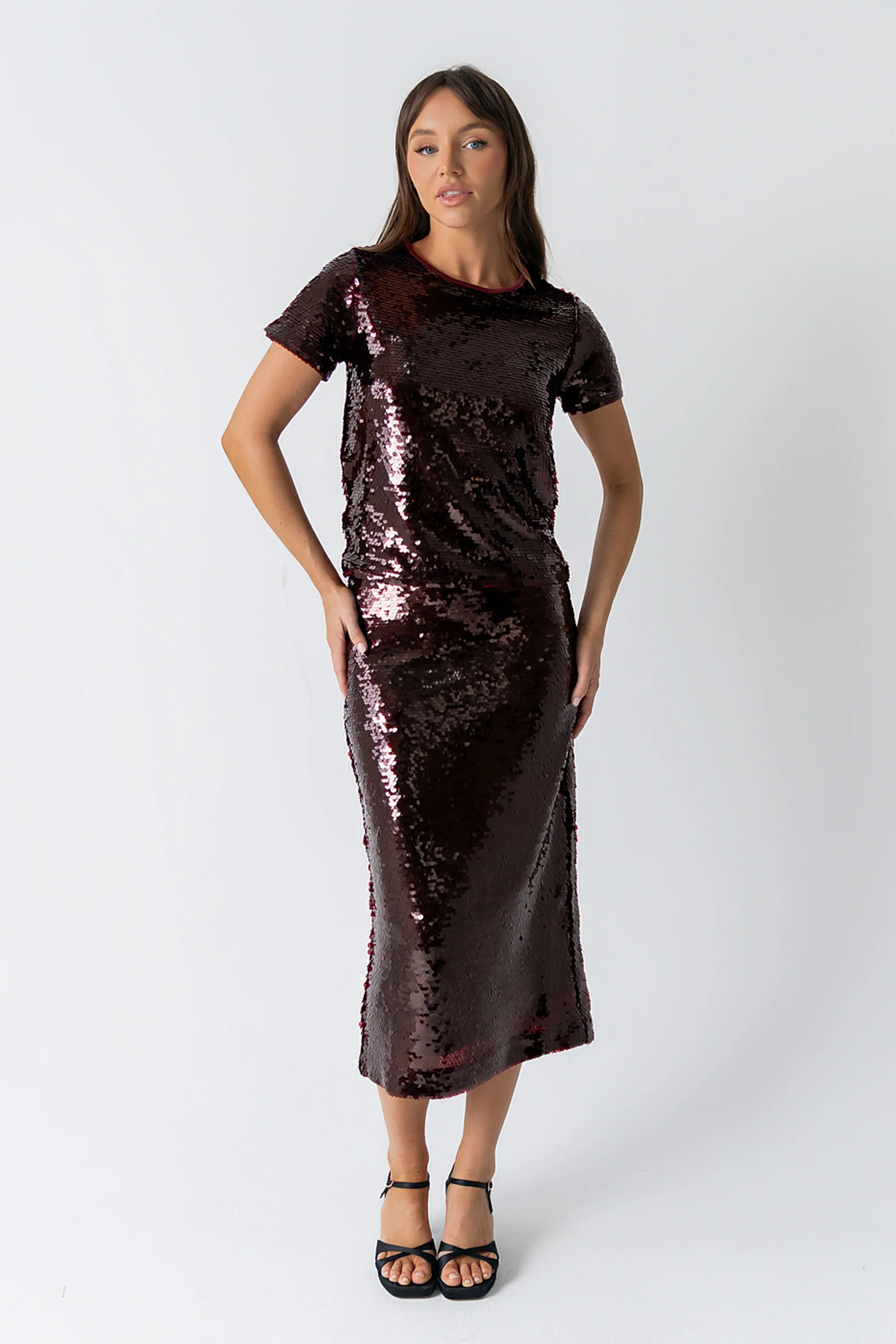 Presley Sequin Midi Skirt in Burgundy - Image 3
