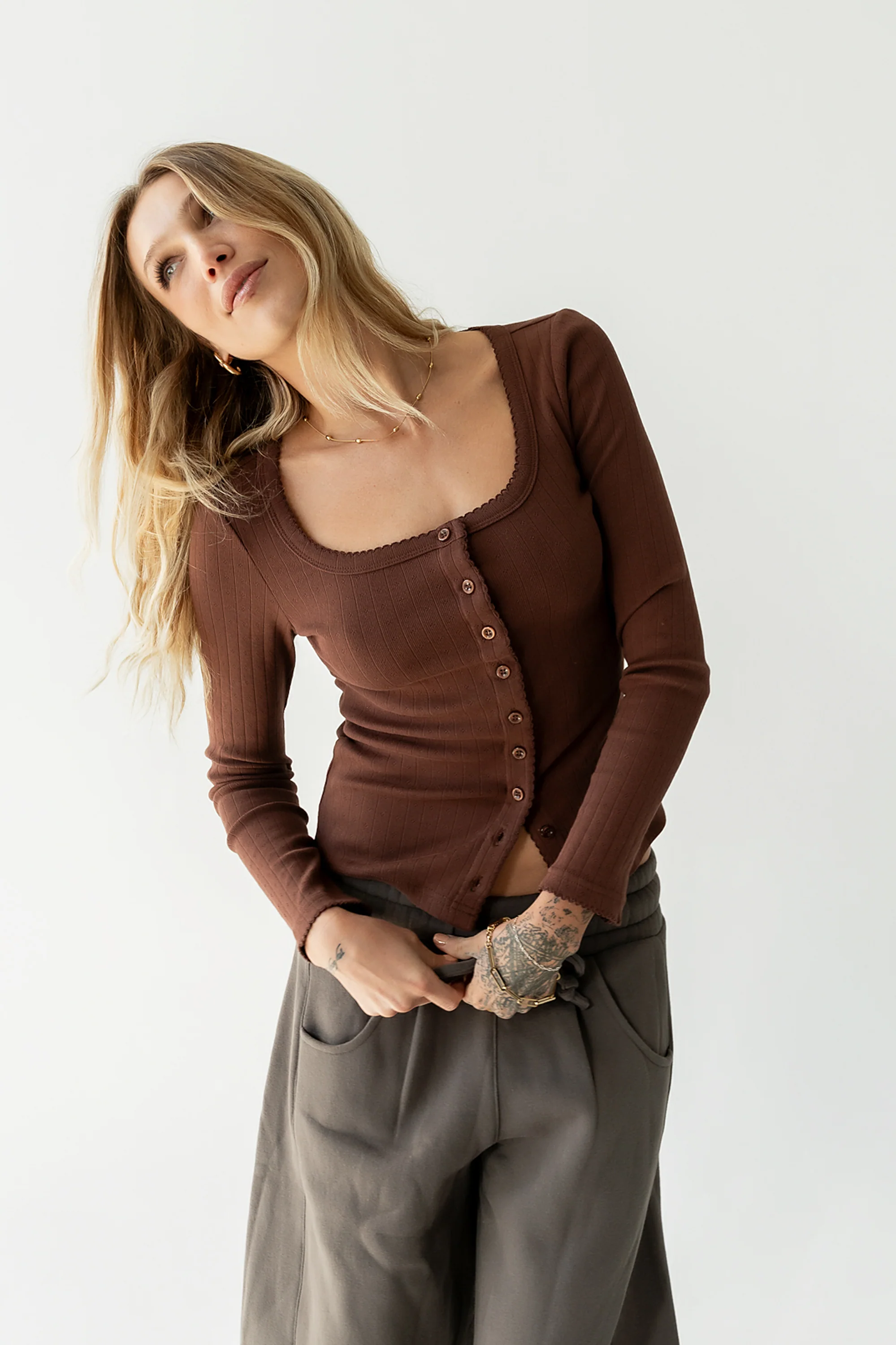 Pura Knit Top in Brown - Image 3