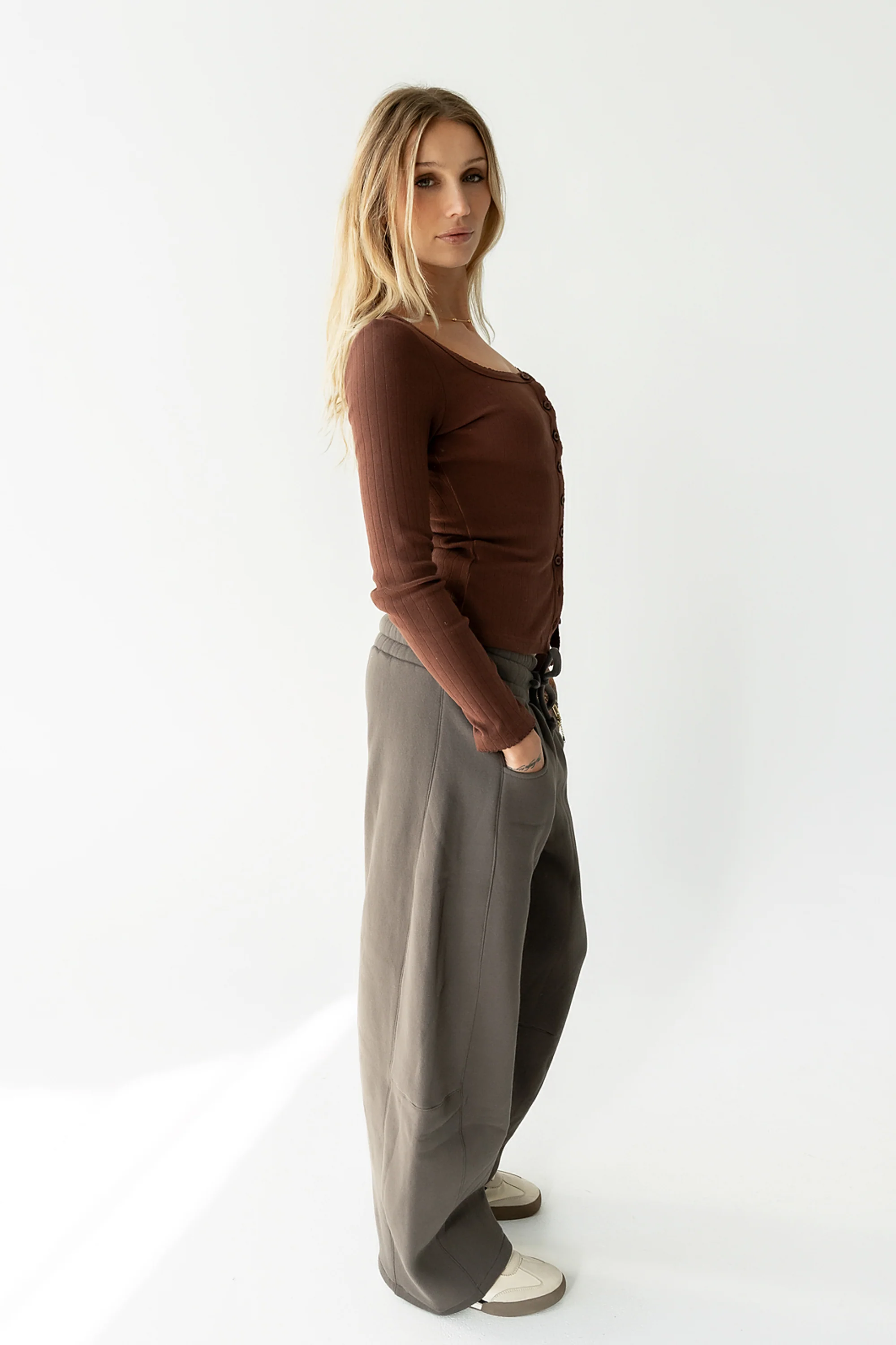 Pura Knit Top in Brown - Image 5