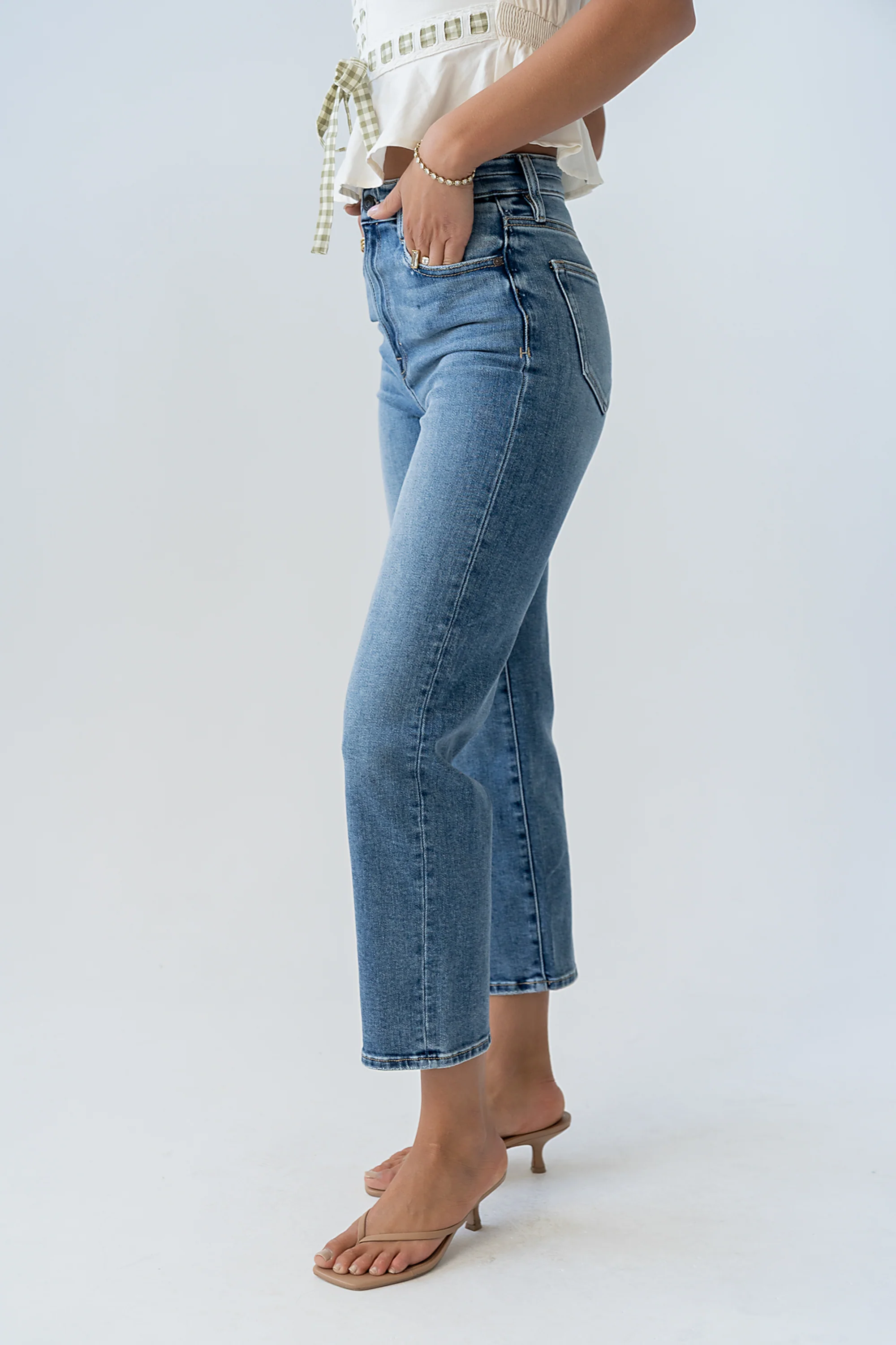 Quiney Relaxed Straight Leg Jeans - Image 6
