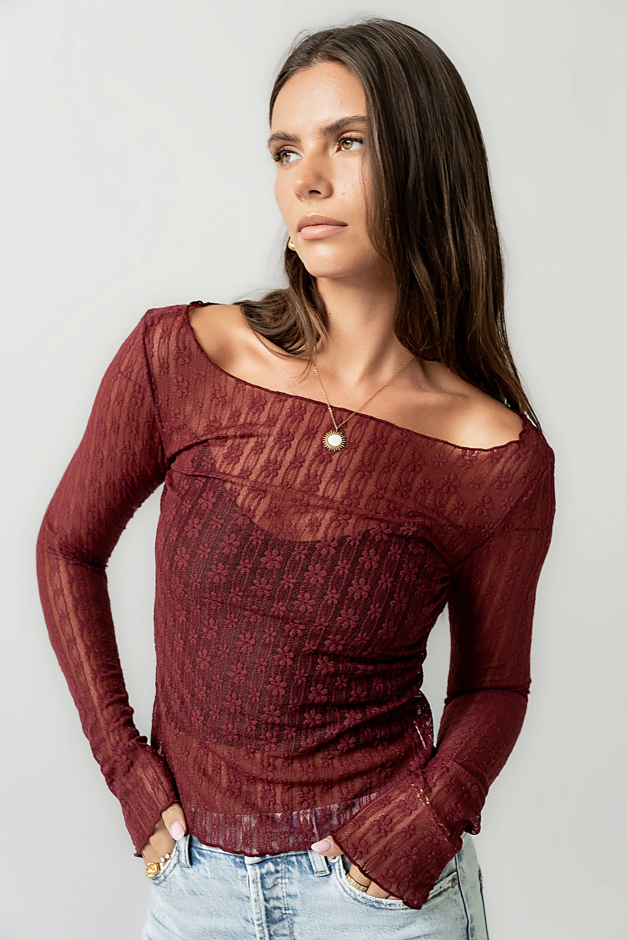 Rachel Lace Top in Burgundy - FINAL SALE - Image 4