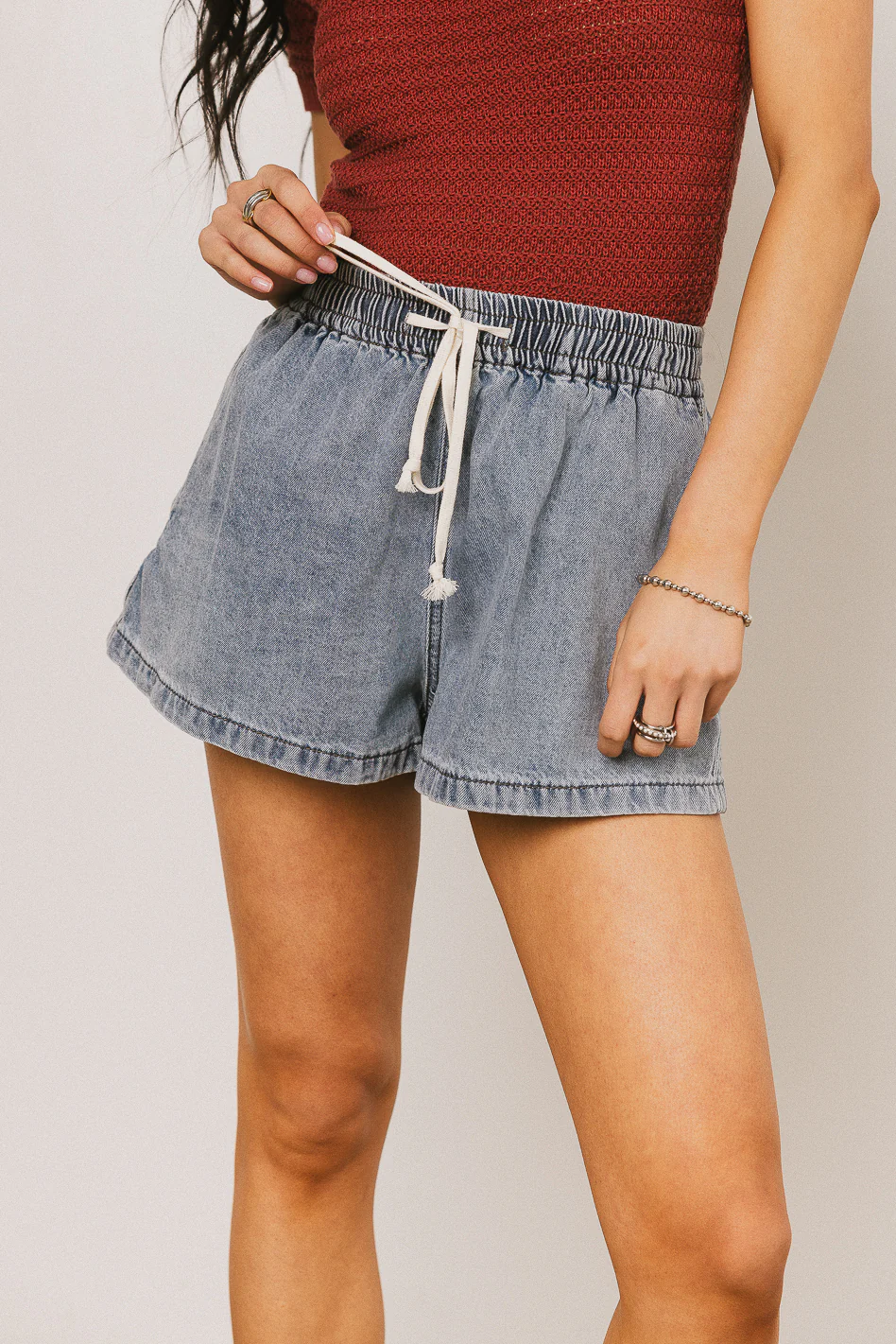 Raven Shorts in Medium Wash - FINAL SALE - Image 6