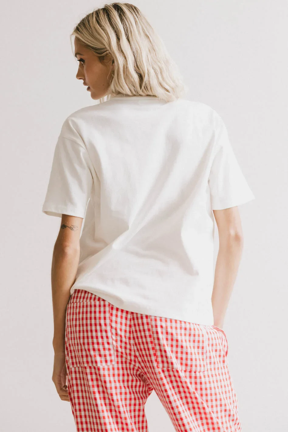 Red Bows Graphic Tee - FINAL SALE - Image 3