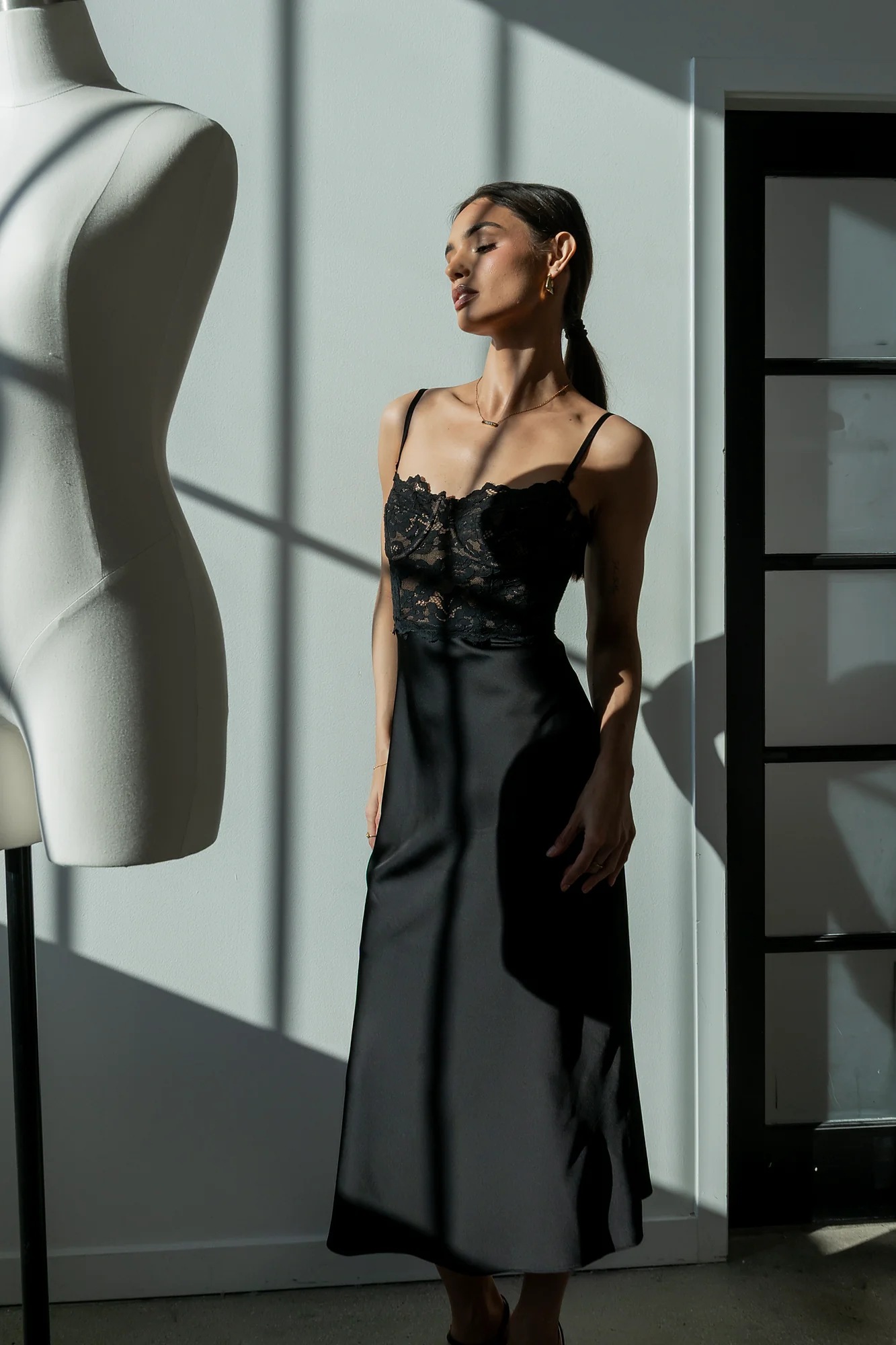 Rina Lace Midi Dress - Image 4