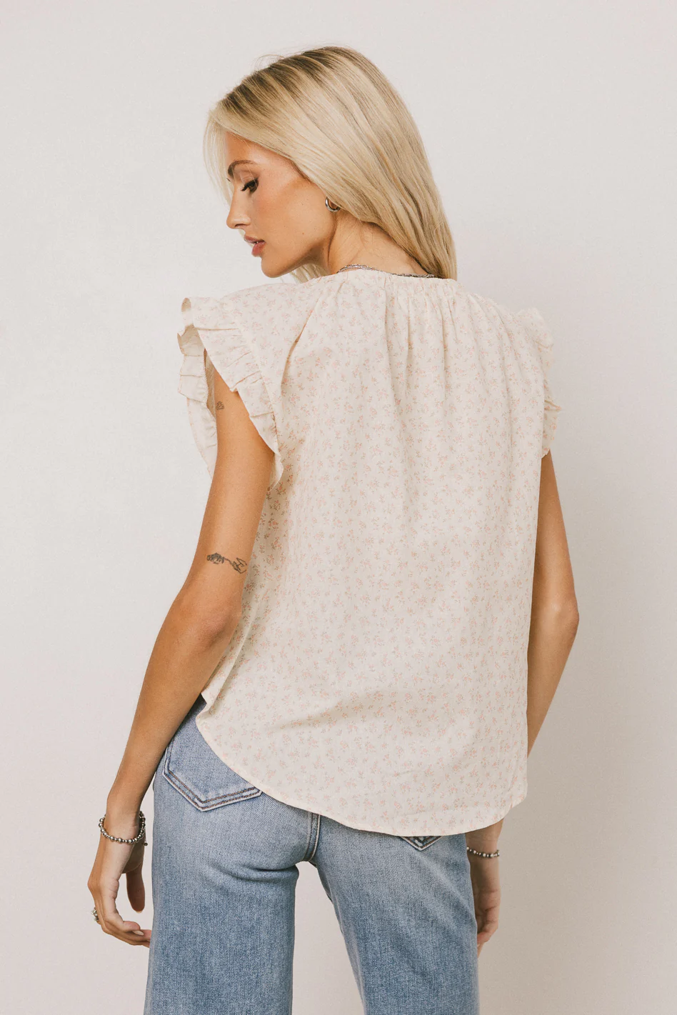 Rome Floral Blouse in Coral - FINAL SALE - Image 4