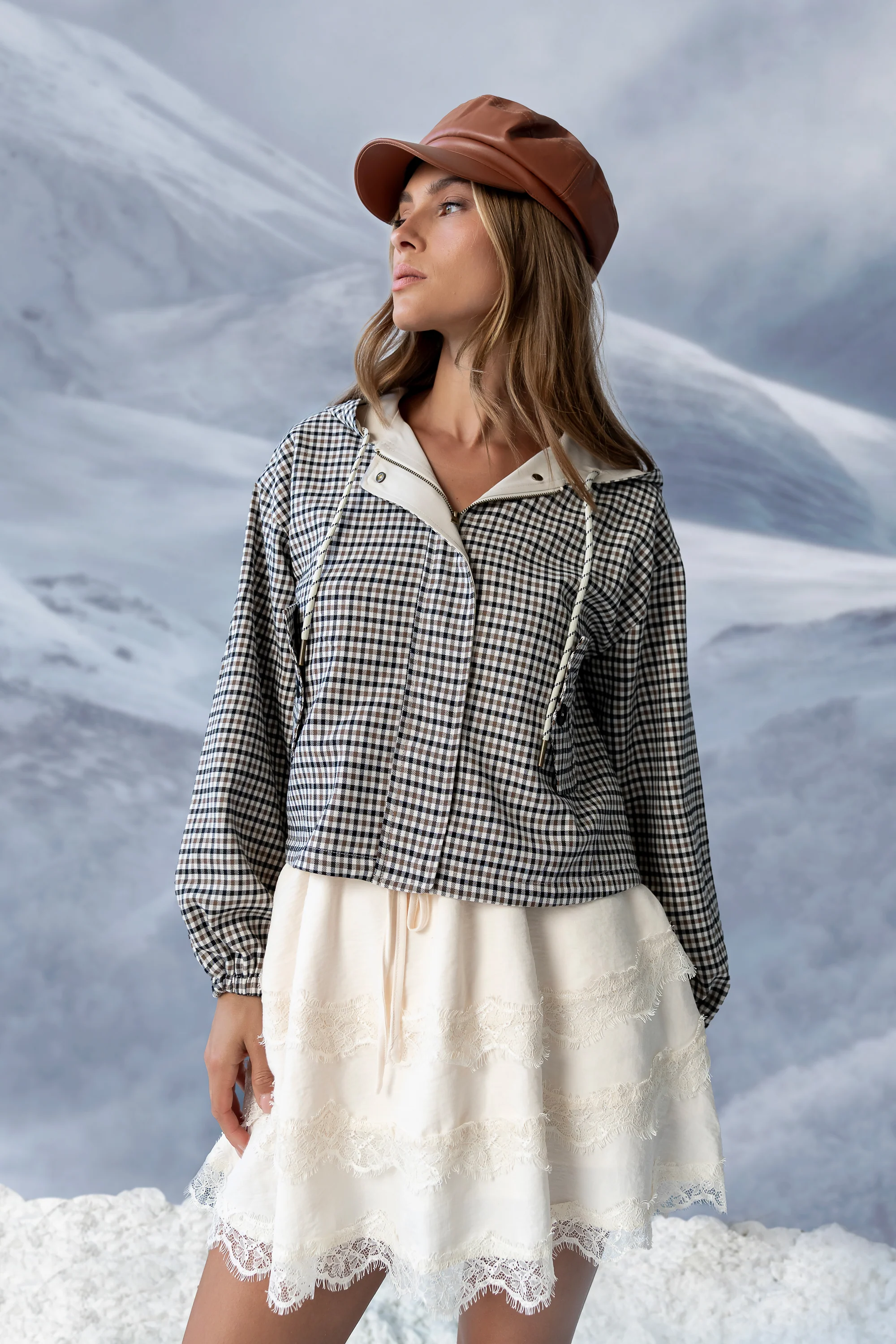 Ross Plaid Jacket in Olive - Image 4
