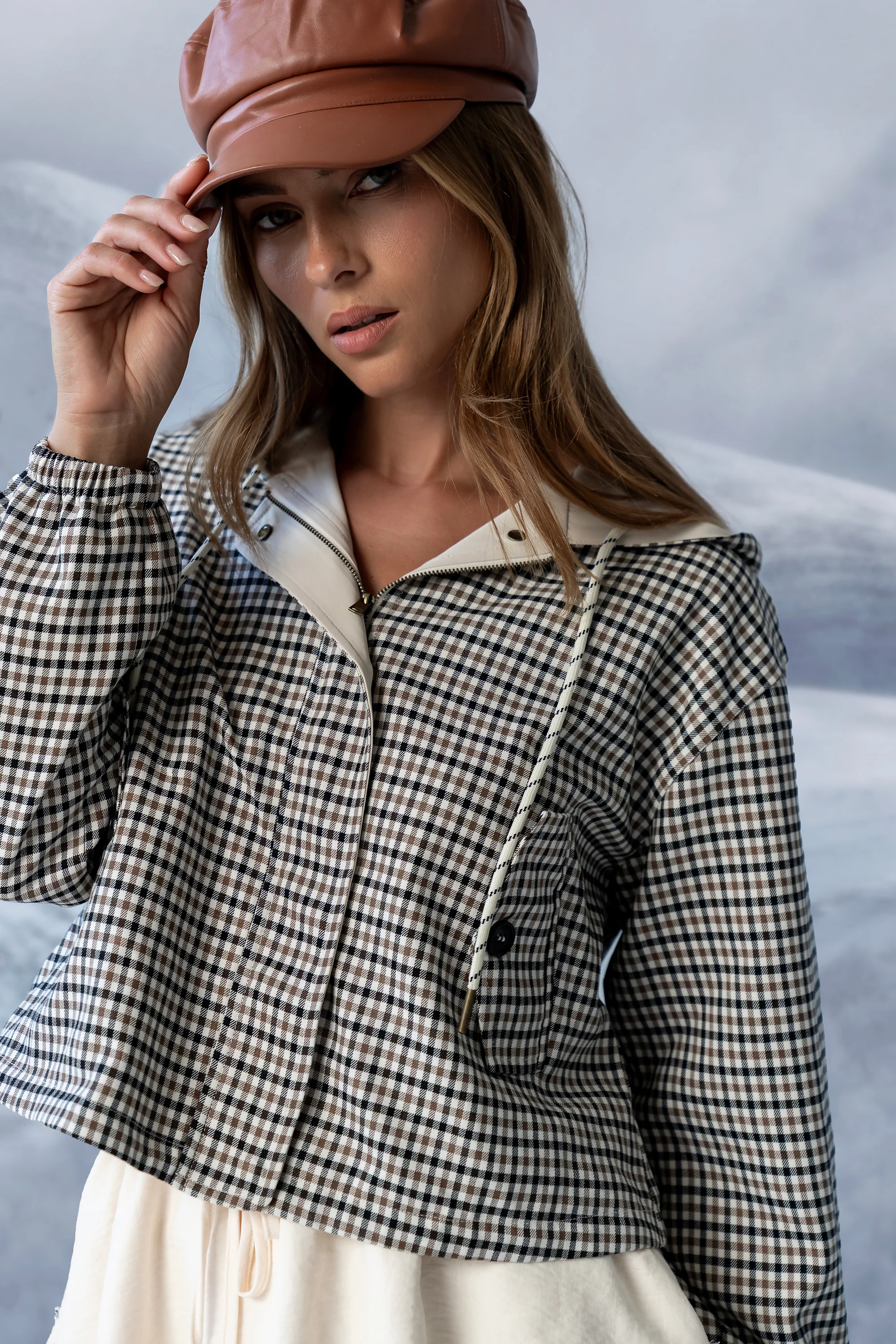 Ross Plaid Jacket in Olive - Image 5