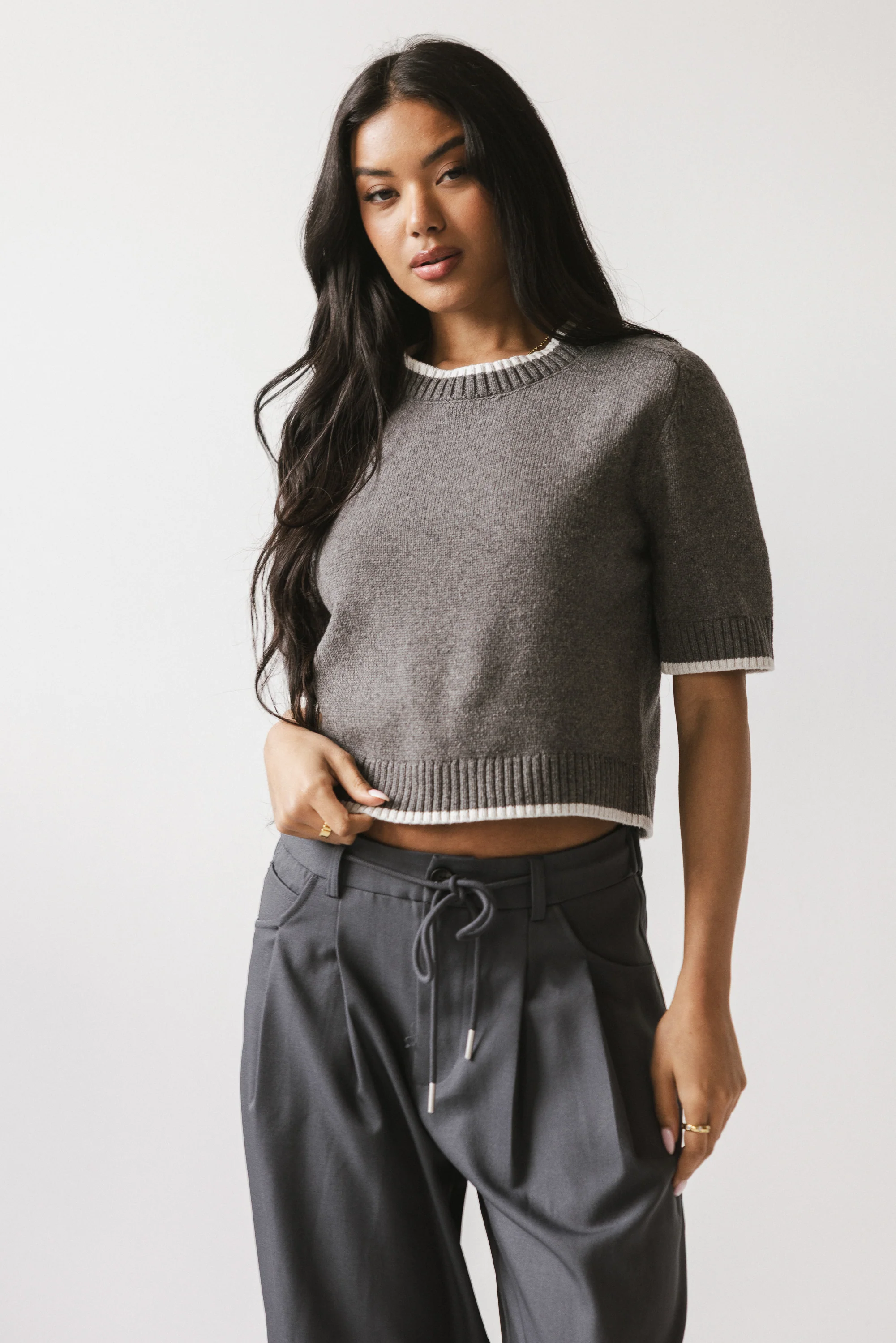 Rumple Contrast Top in Charcoal - FINAL SALE - Image 4