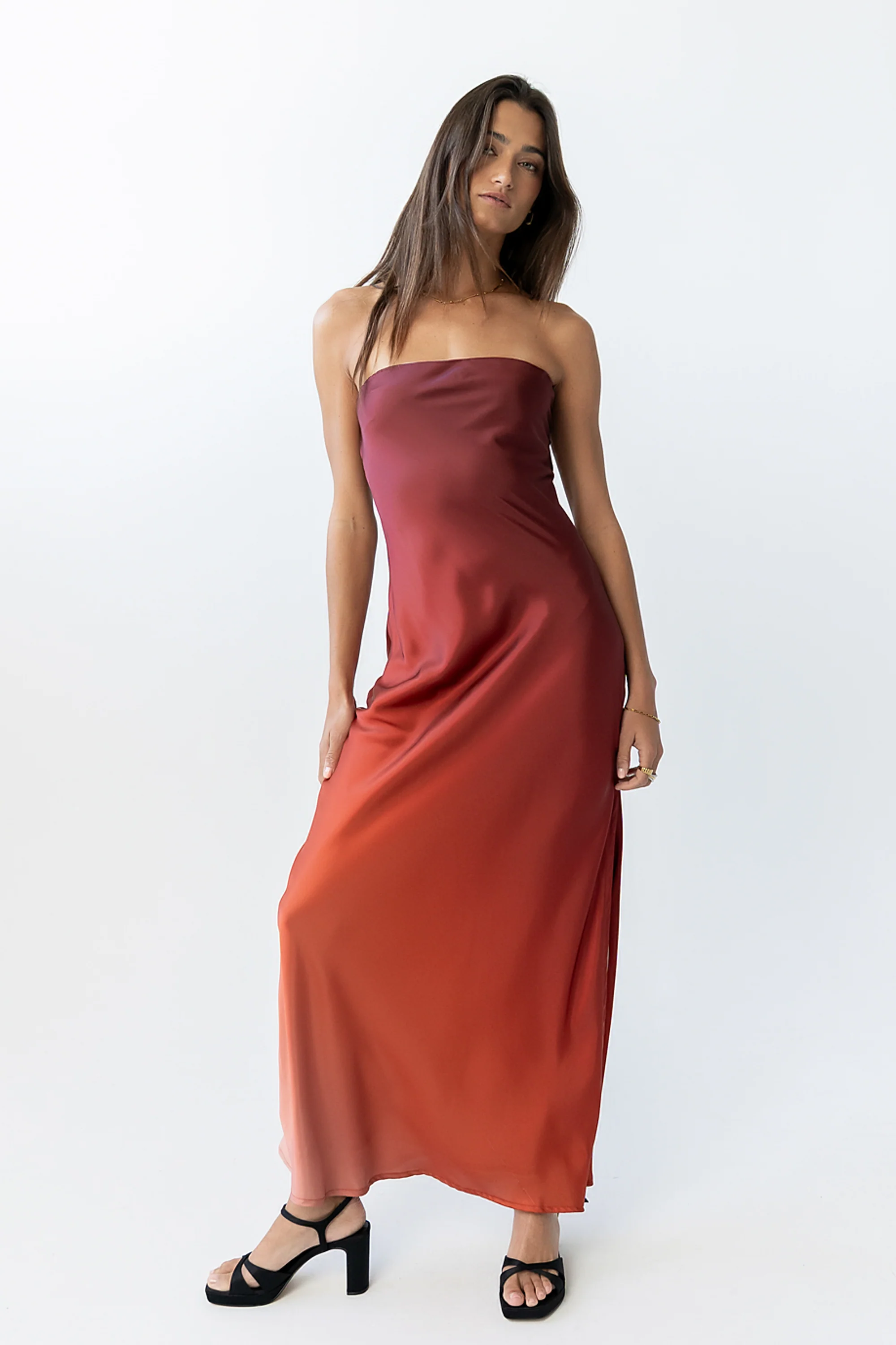 Rylee Ombre Maxi Dress - Image 3