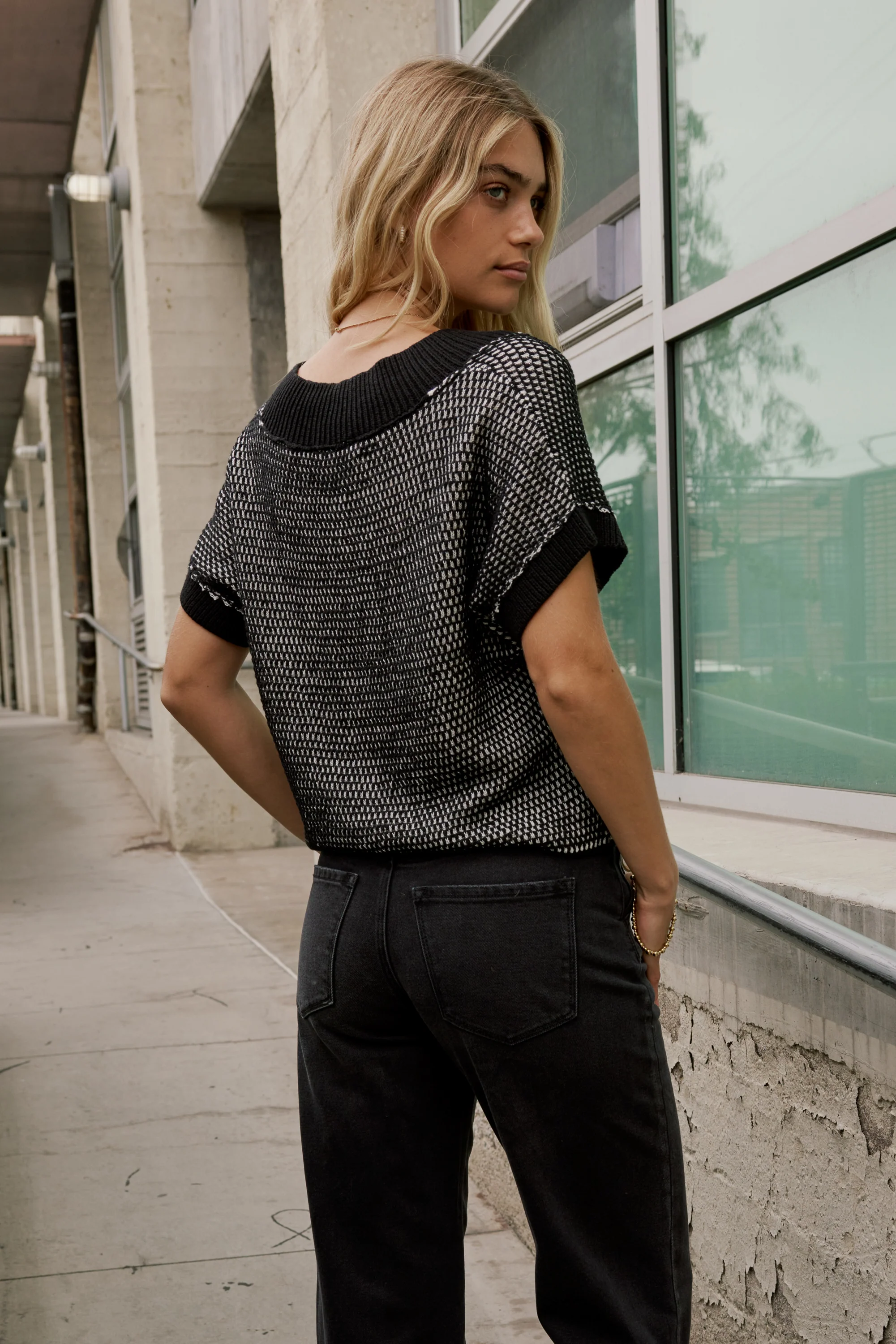 Saige Contrast Sweater in Black - FINAL SALE - Image 4