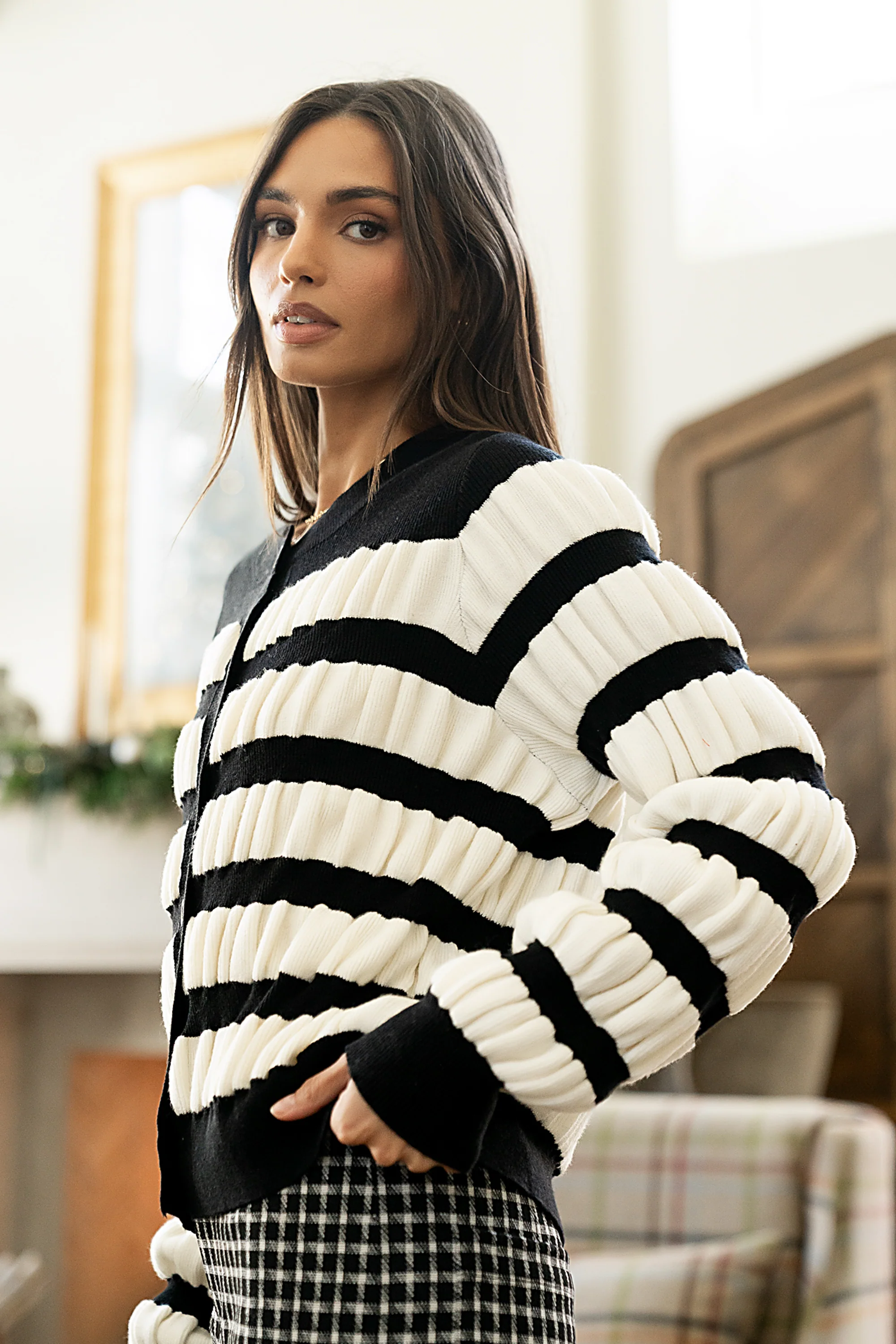 Sariana Contrast Sweater - FINAL SALE - Image 2