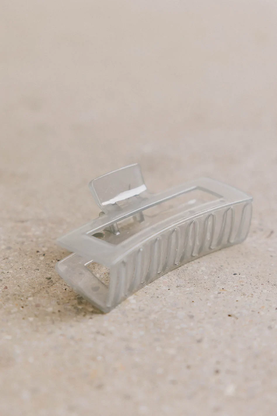 See-Through Oversized Claw Clip in Grey - Image 2