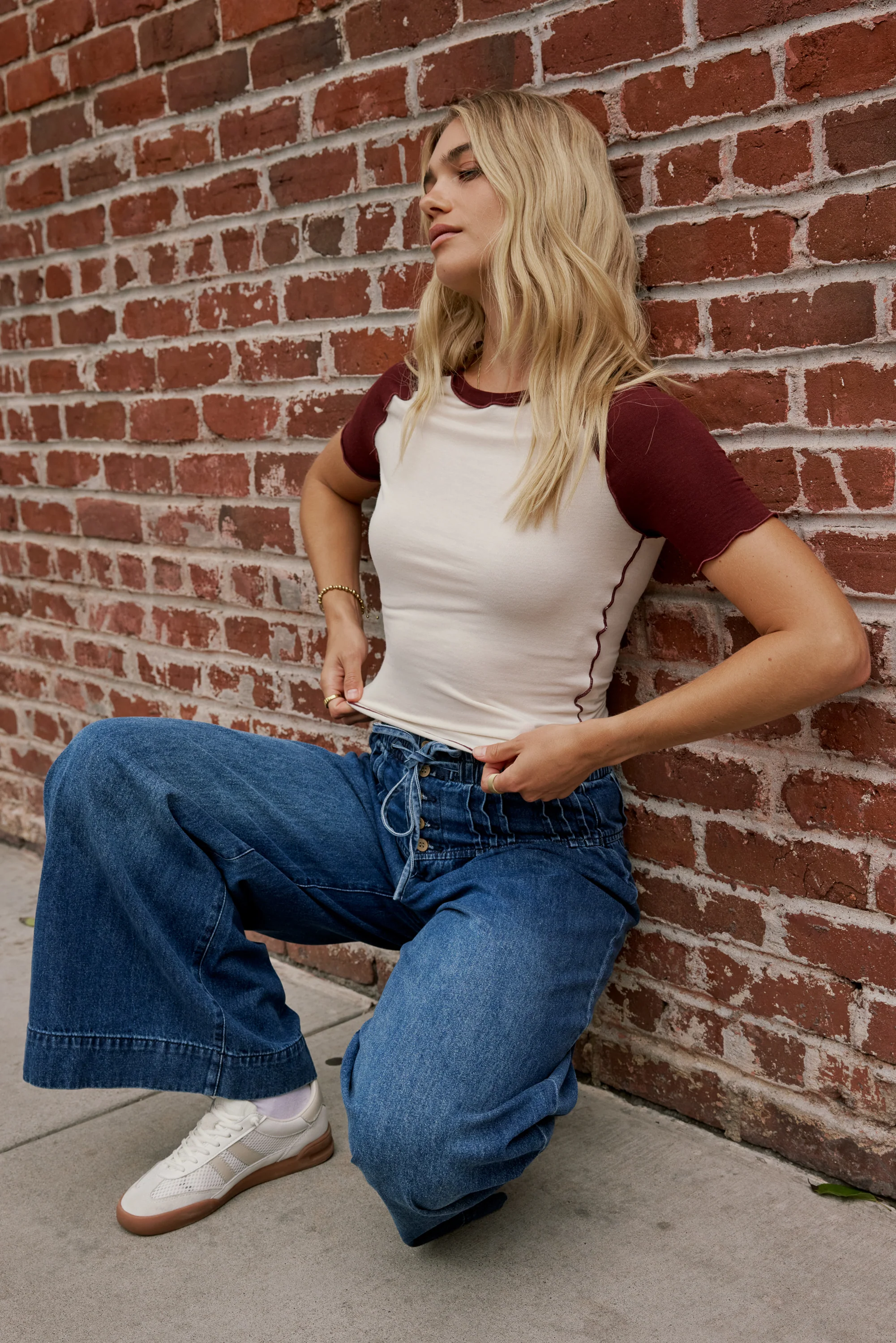Serra Contrast Top in Burgundy - FINAL SALE - Image 2