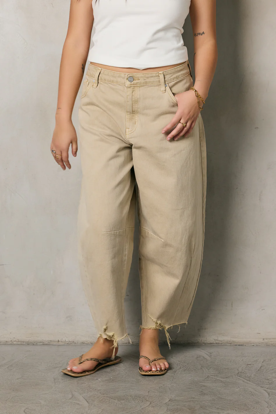 Shay Barrel Jeans - FINAL SALE - Image 2