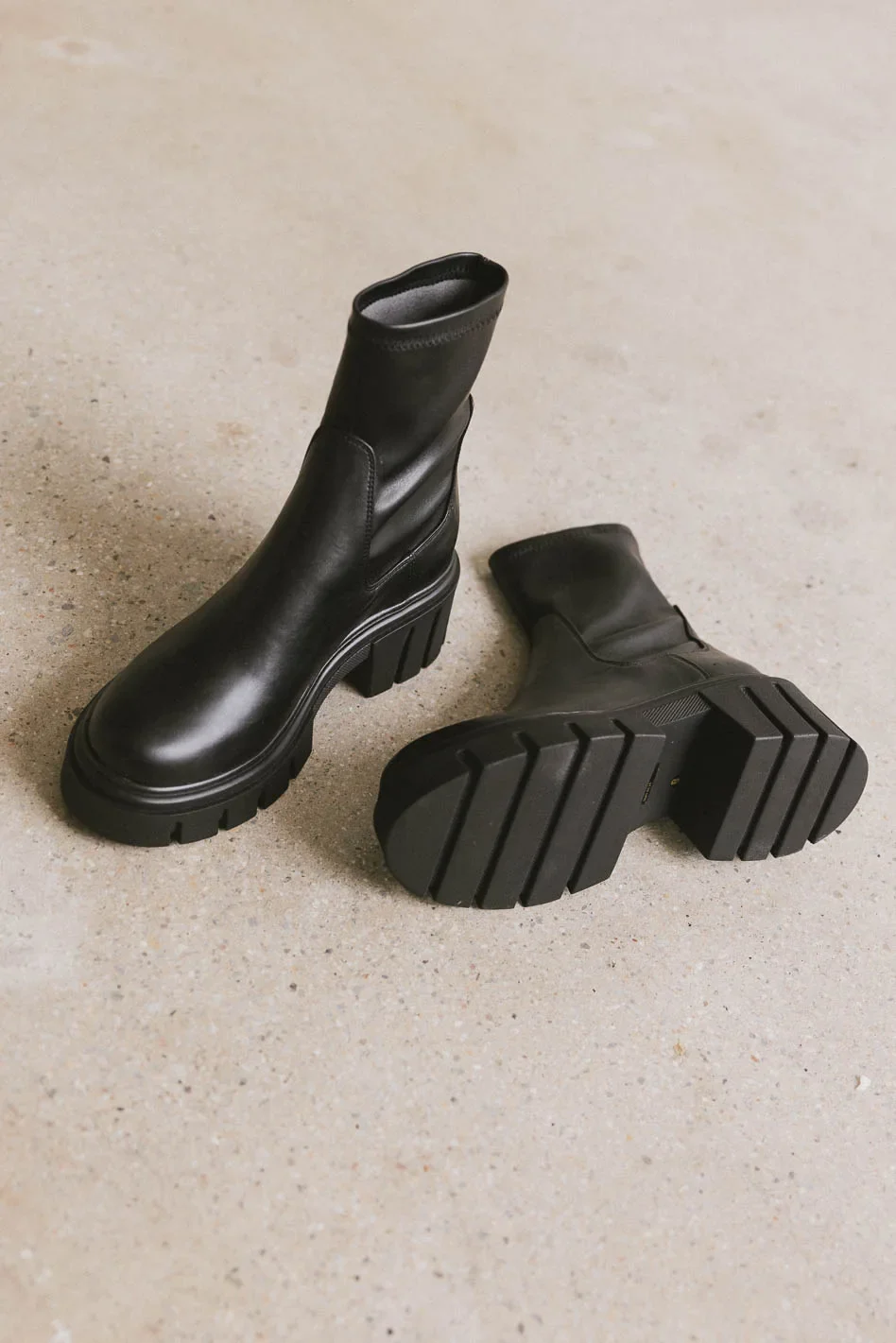 Steve Madden Boomba Lugged Booties - FINAL SALE