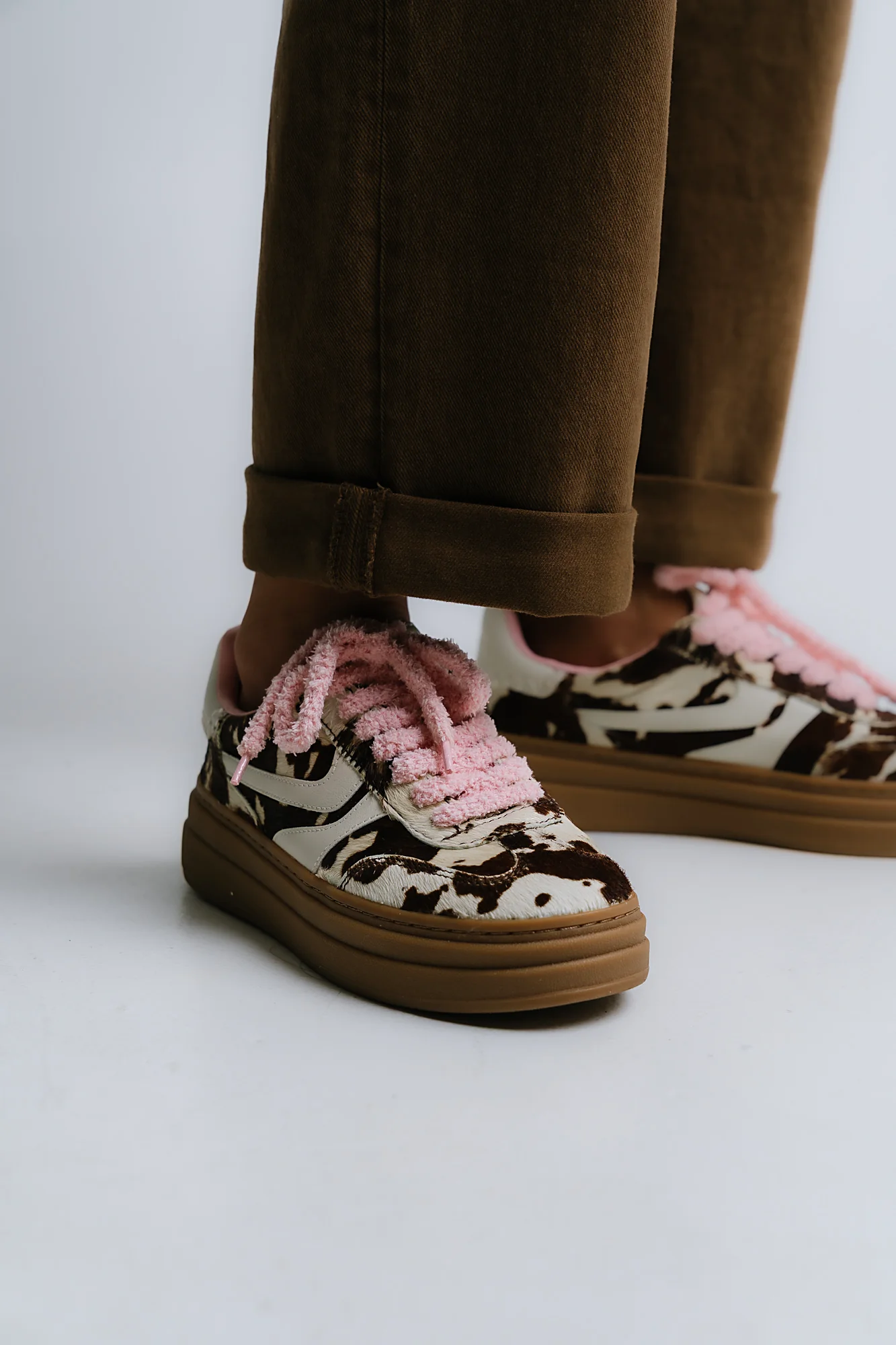 Steve Madden Dodge Sneaker in Cow Print - FINAL SALE - Image 4